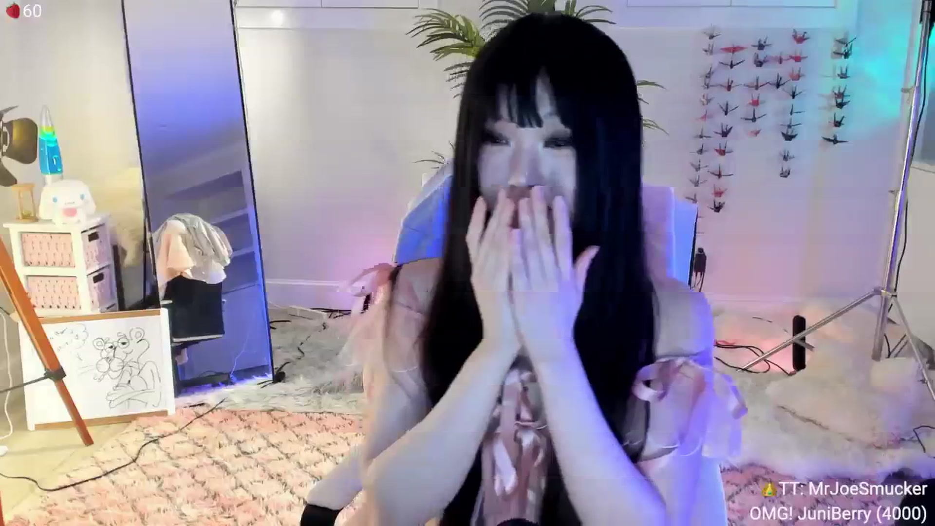 Gallery image thumbnail from AcaiBerry's myfreecams stream on, 05/25/2024, 07:34 image 14 of 20