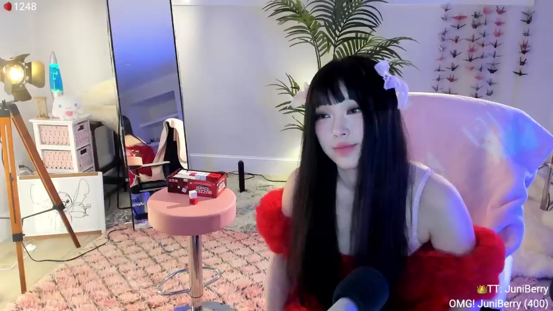 Gallery image thumbnail from AcaiBerry's myfreecams stream on, 06/02/2024, 07:14 image 2 of 20