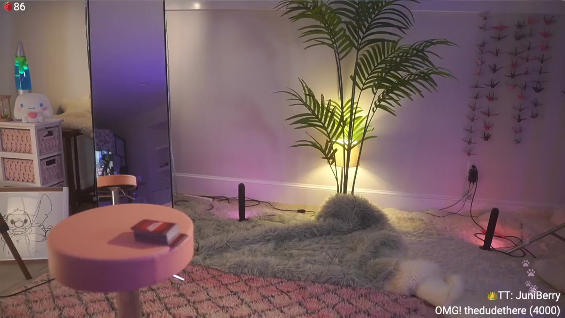 Gallery image thumbnail from AcaiBerry's myfreecams stream on, 06/02/2024, 07:14 image 13 of 20
