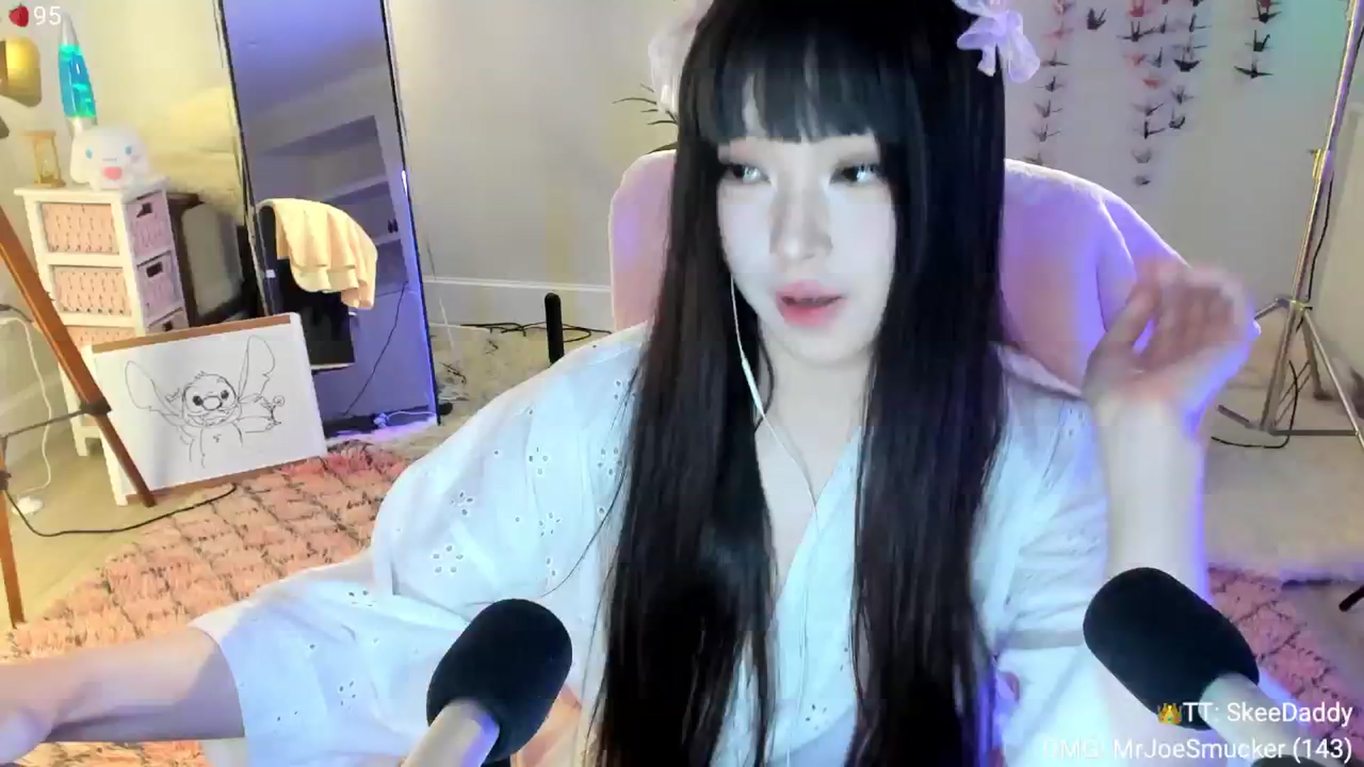 Gallery image thumbnail from AcaiBerry's myfreecams stream on, 06/09/2024, 07:08 image 6 of 20
