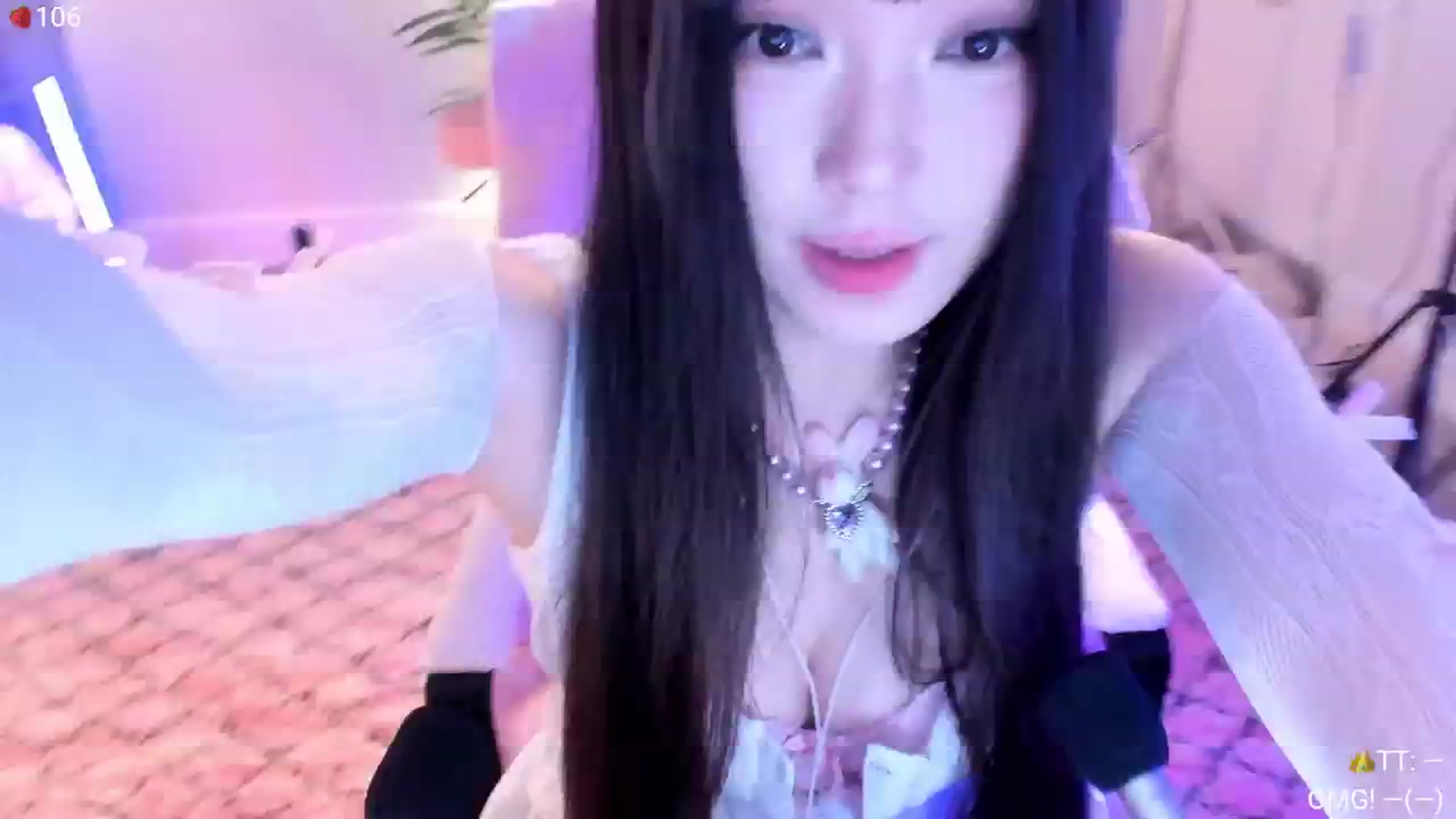 Gallery image thumbnail from AcaiBerry's myfreecams stream on, 06/13/2024, 06:19 image 1 of 20