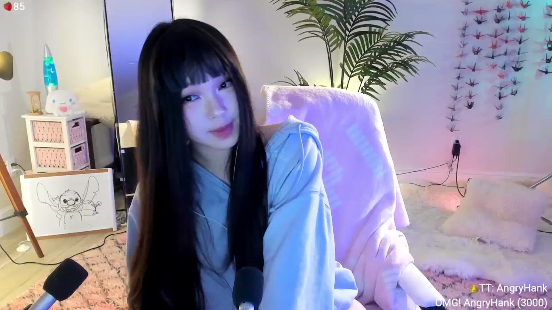 Gallery image thumbnail from AcaiBerry's myfreecams stream on, 06/15/2024, 07:14 image 5 of 20