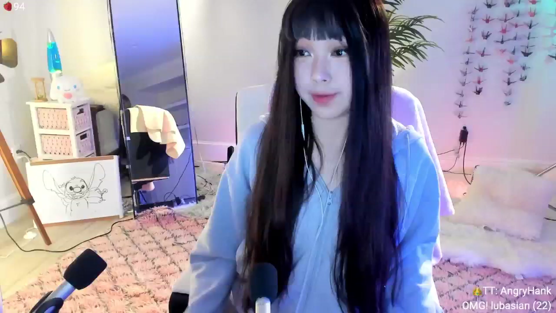 Gallery image thumbnail from AcaiBerry's myfreecams stream on, 06/15/2024, 07:14 image 2 of 20