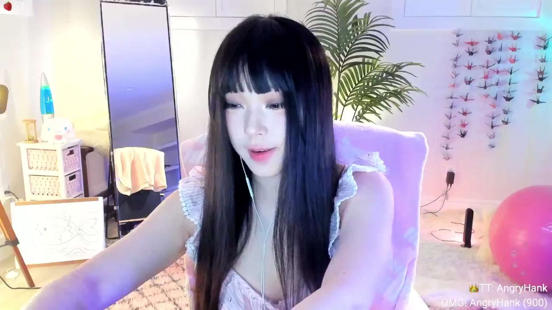 Gallery image thumbnail from AcaiBerry's myfreecams stream on, 06/27/2024, 03:04 image 10 of 20