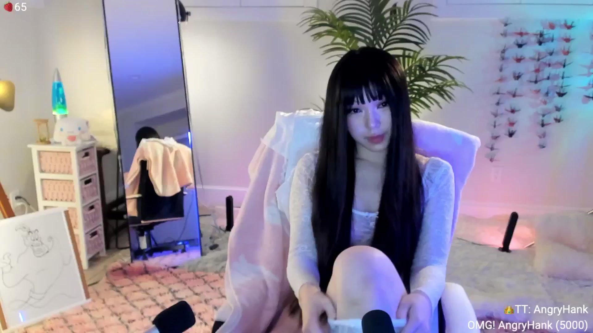 Gallery image thumbnail from AcaiBerry's myfreecams stream on, 07/18/2024, 05:25 image 10 of 20