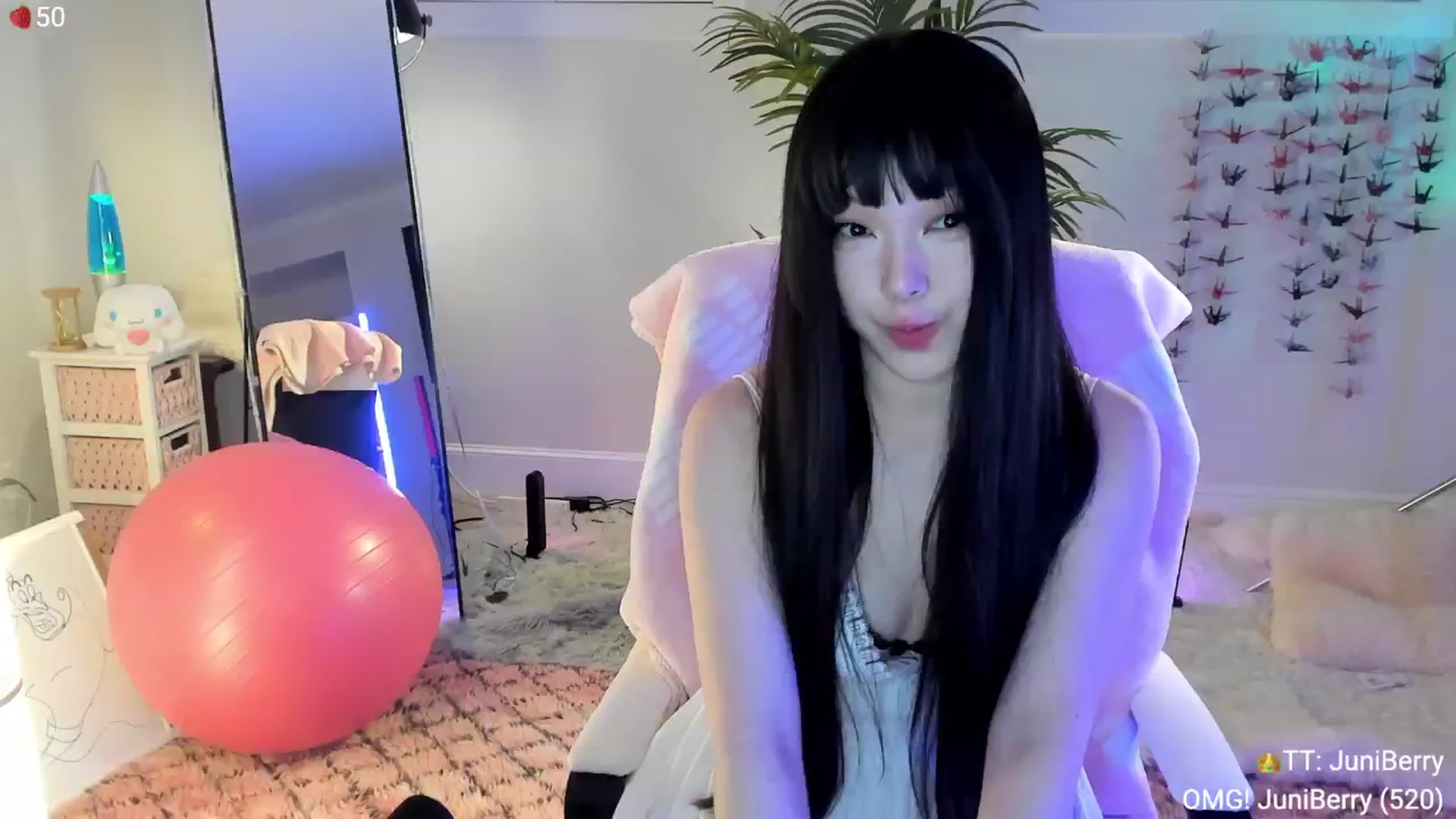 Gallery image thumbnail from AcaiBerry's myfreecams stream on, 07/25/2024, 05:08 image 4 of 20
