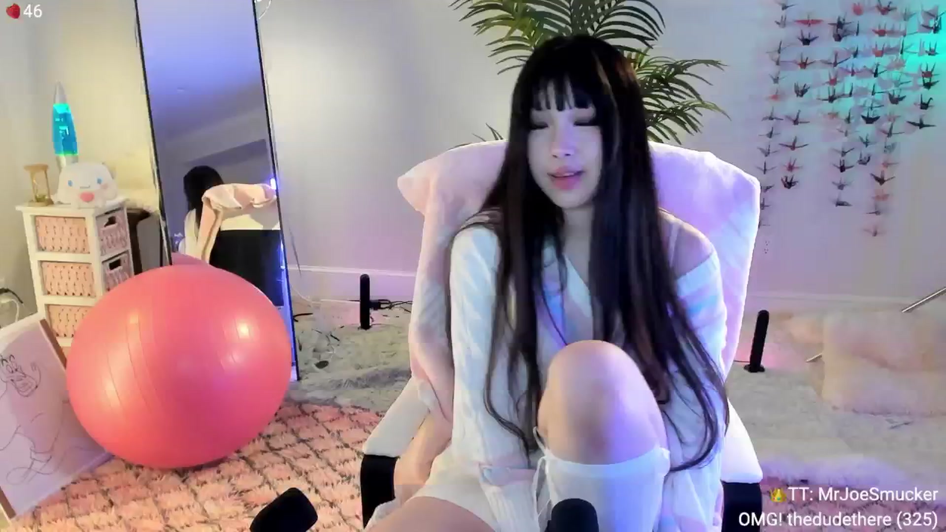 Gallery image thumbnail from AcaiBerry's myfreecams stream on, 07/28/2024, 07:27 image 3 of 20