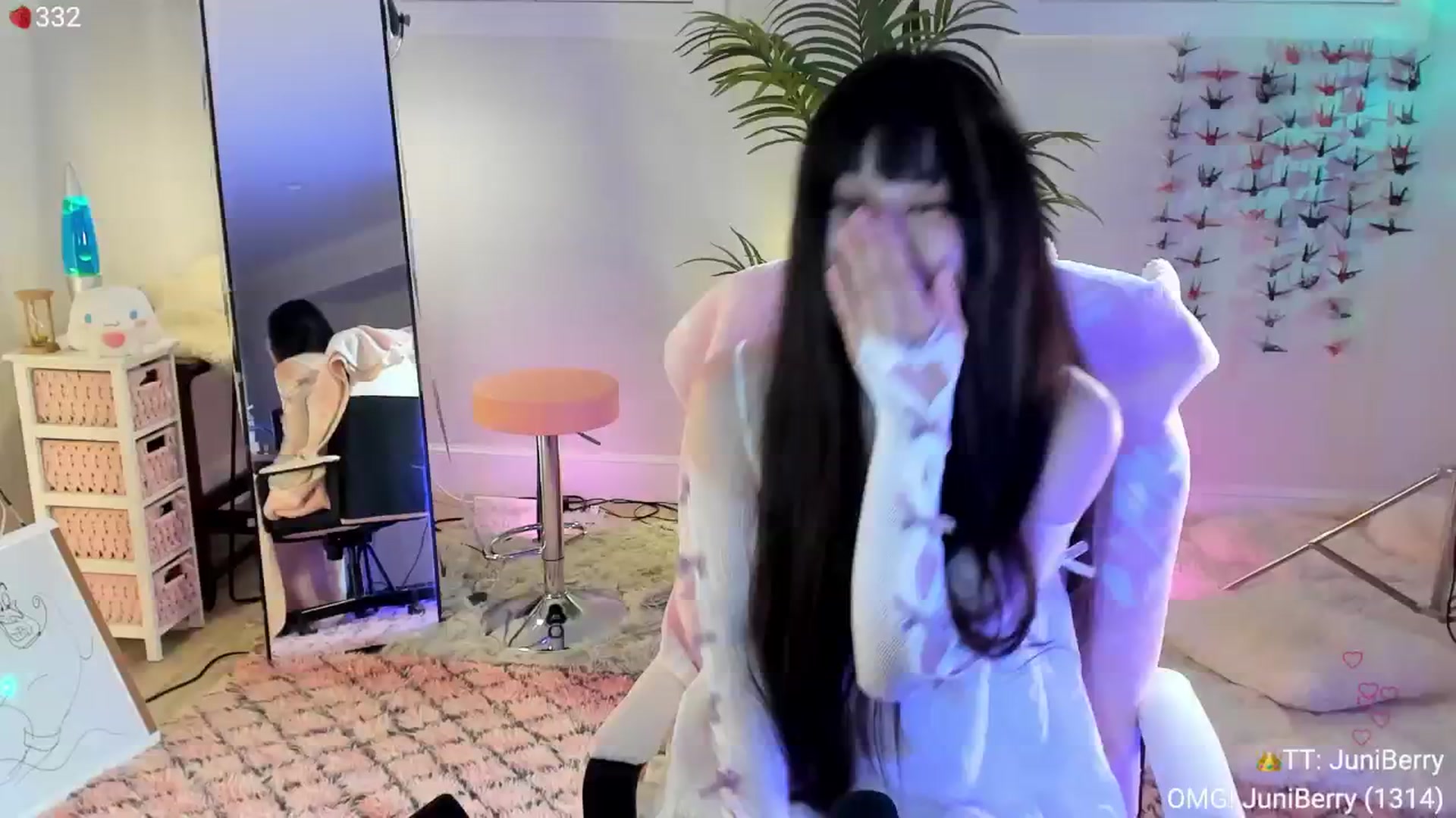 Gallery image thumbnail from AcaiBerry's myfreecams stream on, 08/15/2024, 05:21 image 7 of 20