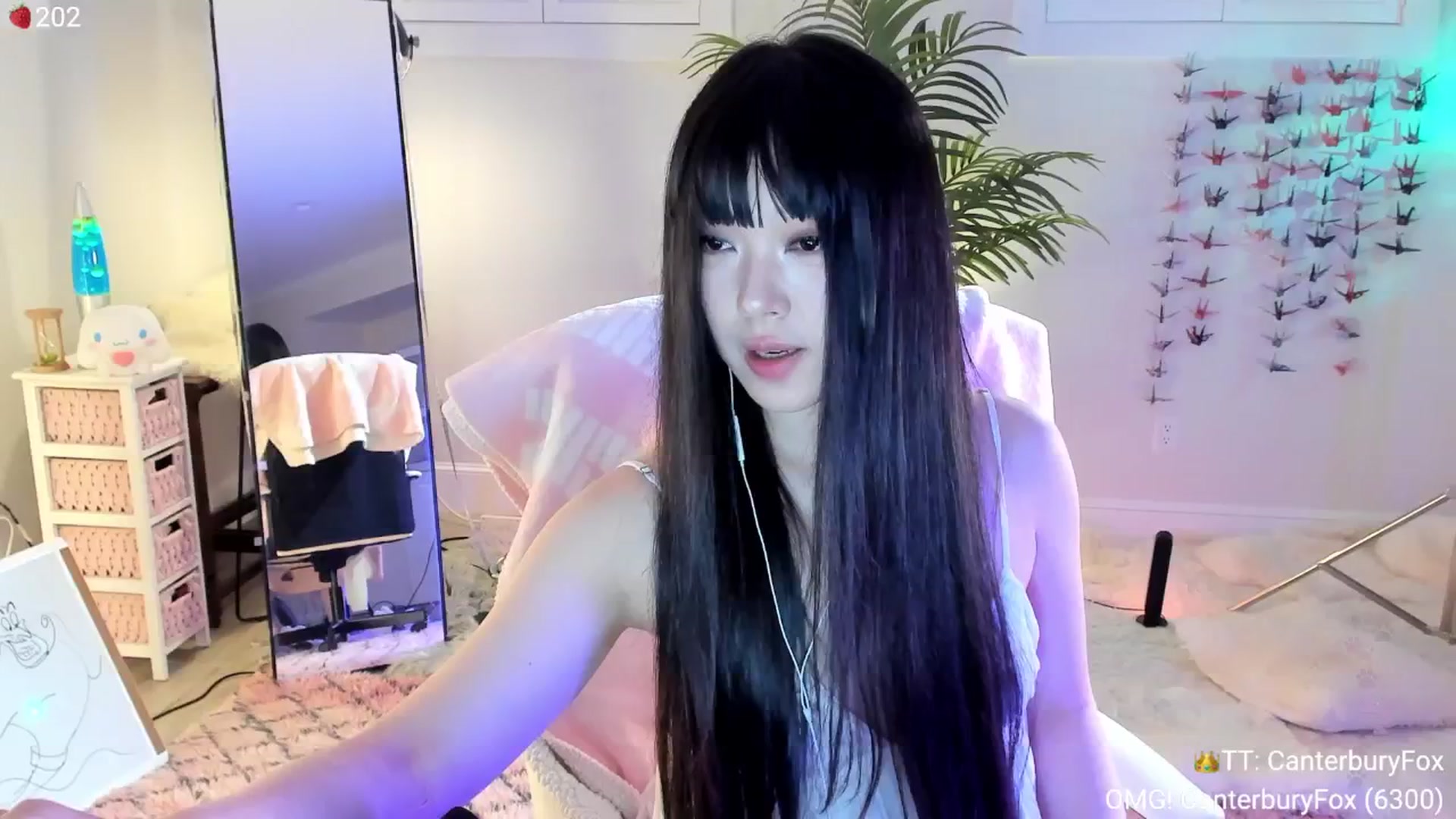 Gallery image thumbnail from AcaiBerry's myfreecams stream on, 08/17/2024, 07:07 image 8 of 20