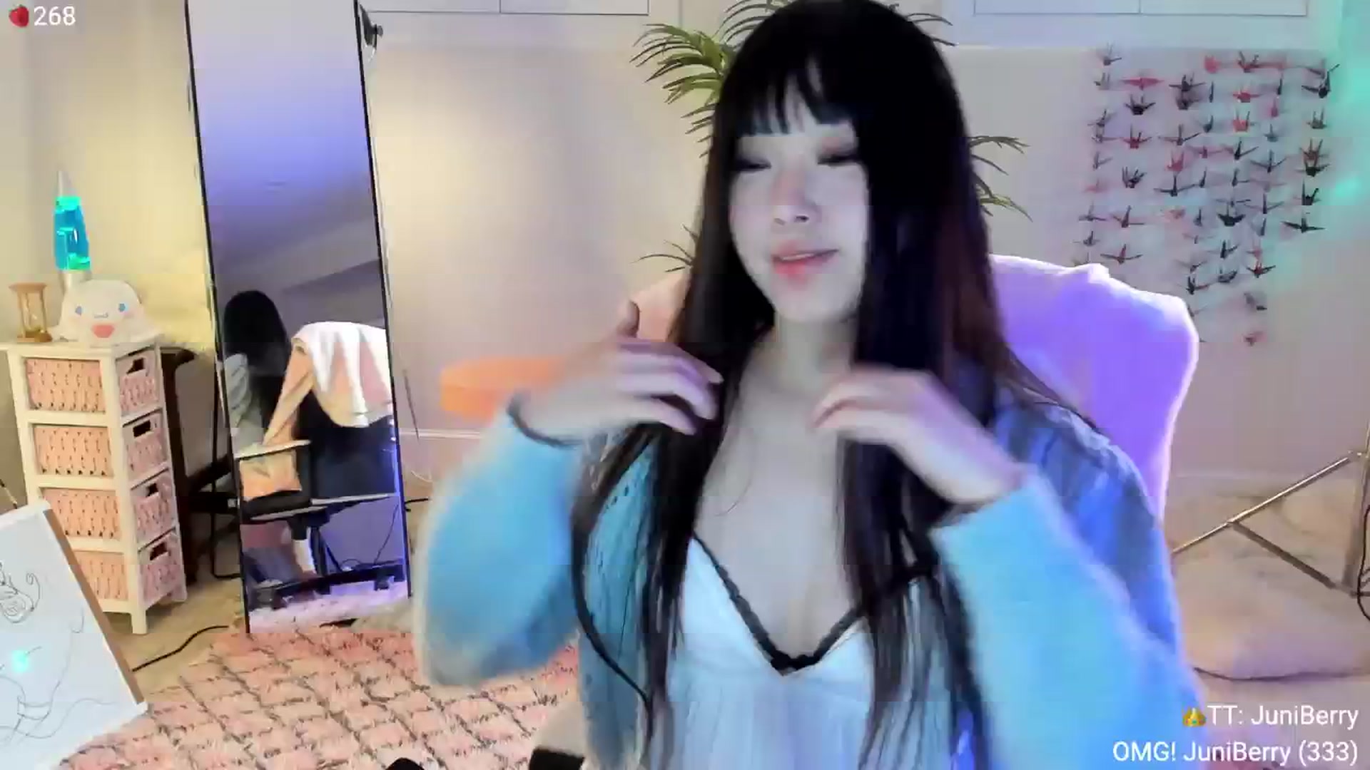 Gallery image thumbnail from AcaiBerry's myfreecams stream on, 08/17/2024, 07:07 image 3 of 20