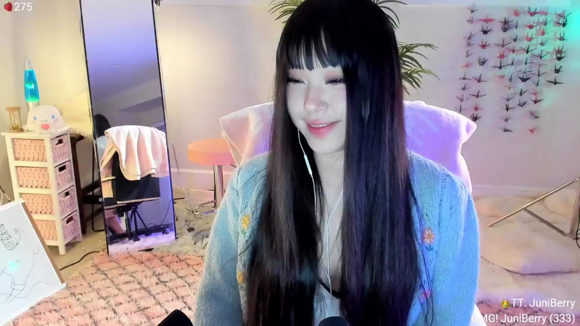 Gallery image thumbnail from AcaiBerry's myfreecams stream on, 08/17/2024, 07:07 image 1 of 20