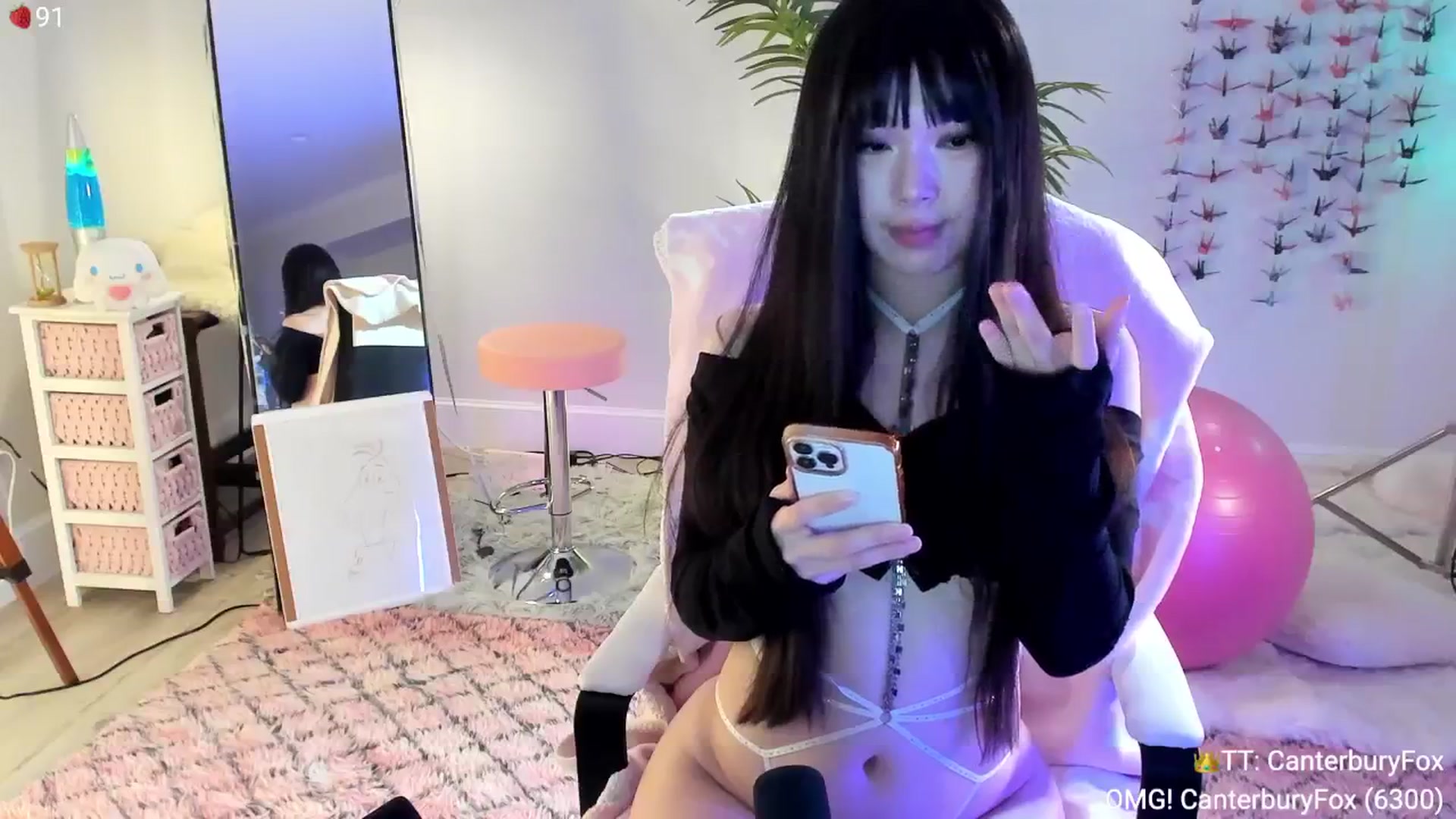 Gallery image thumbnail from AcaiBerry's myfreecams stream on, 08/18/2024, 06:34 image 10 of 20