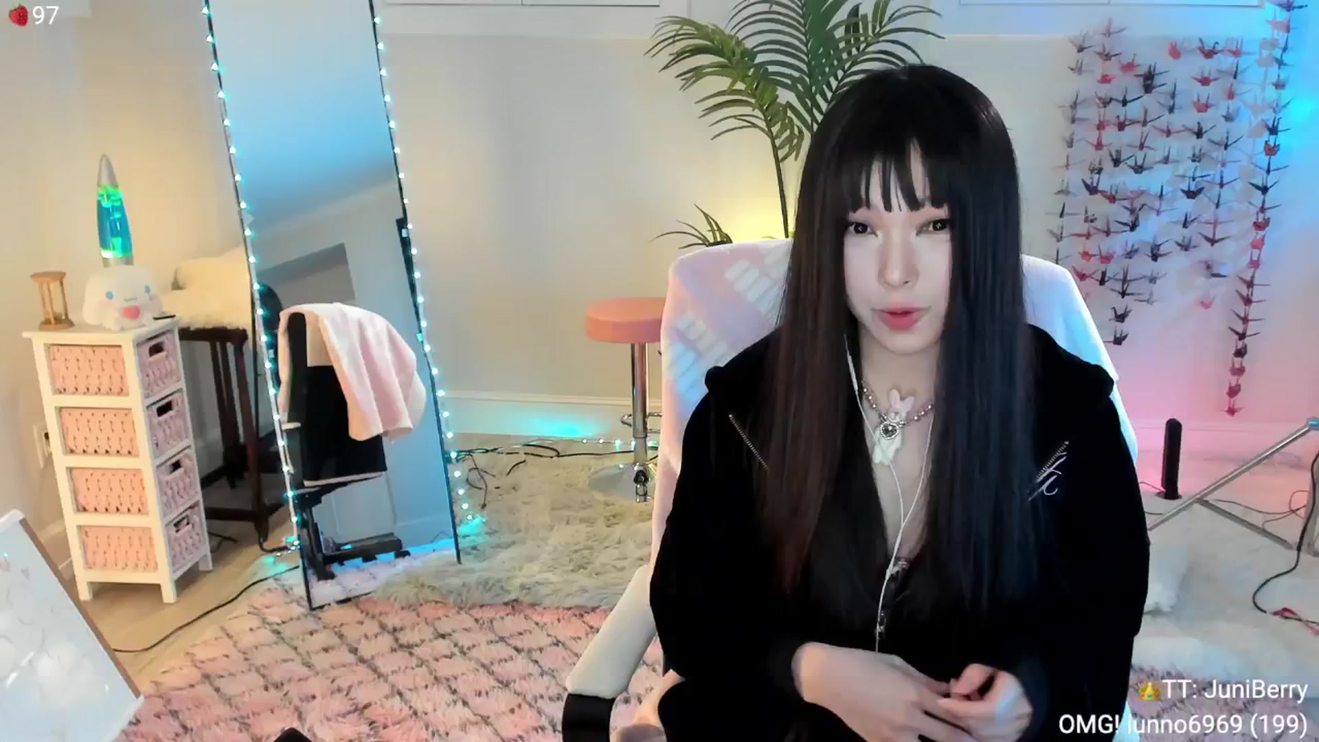 Gallery image thumbnail from AcaiBerry's myfreecams stream on, 09/12/2024, 04:47 image 5 of 20