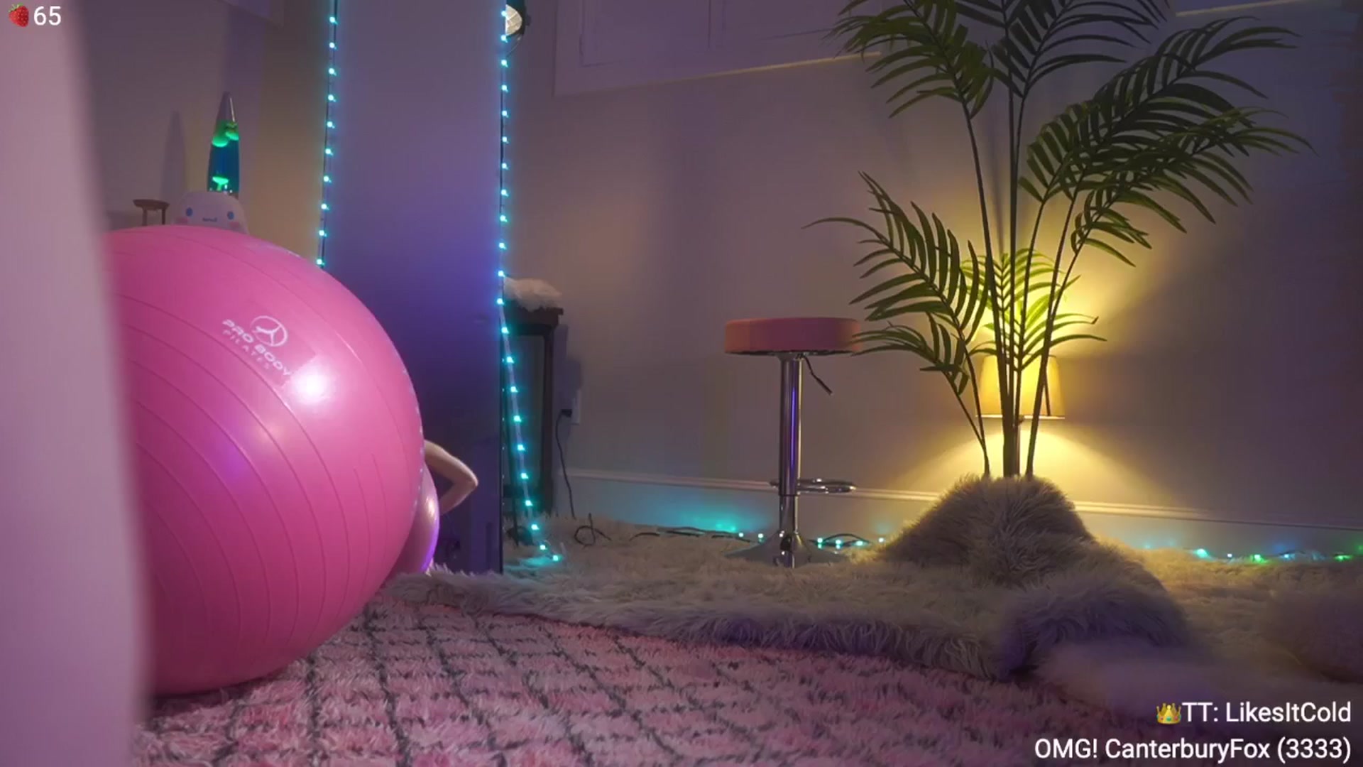 Gallery image thumbnail from AcaiBerry's myfreecams stream on, 09/12/2024, 07:23 image 16 of 20