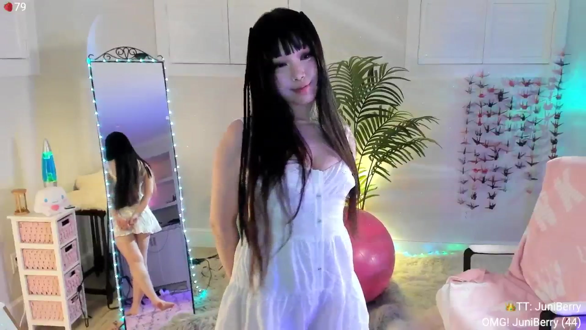Gallery image thumbnail from AcaiBerry's myfreecams stream on, 09/19/2024, 05:19 image 2 of 20