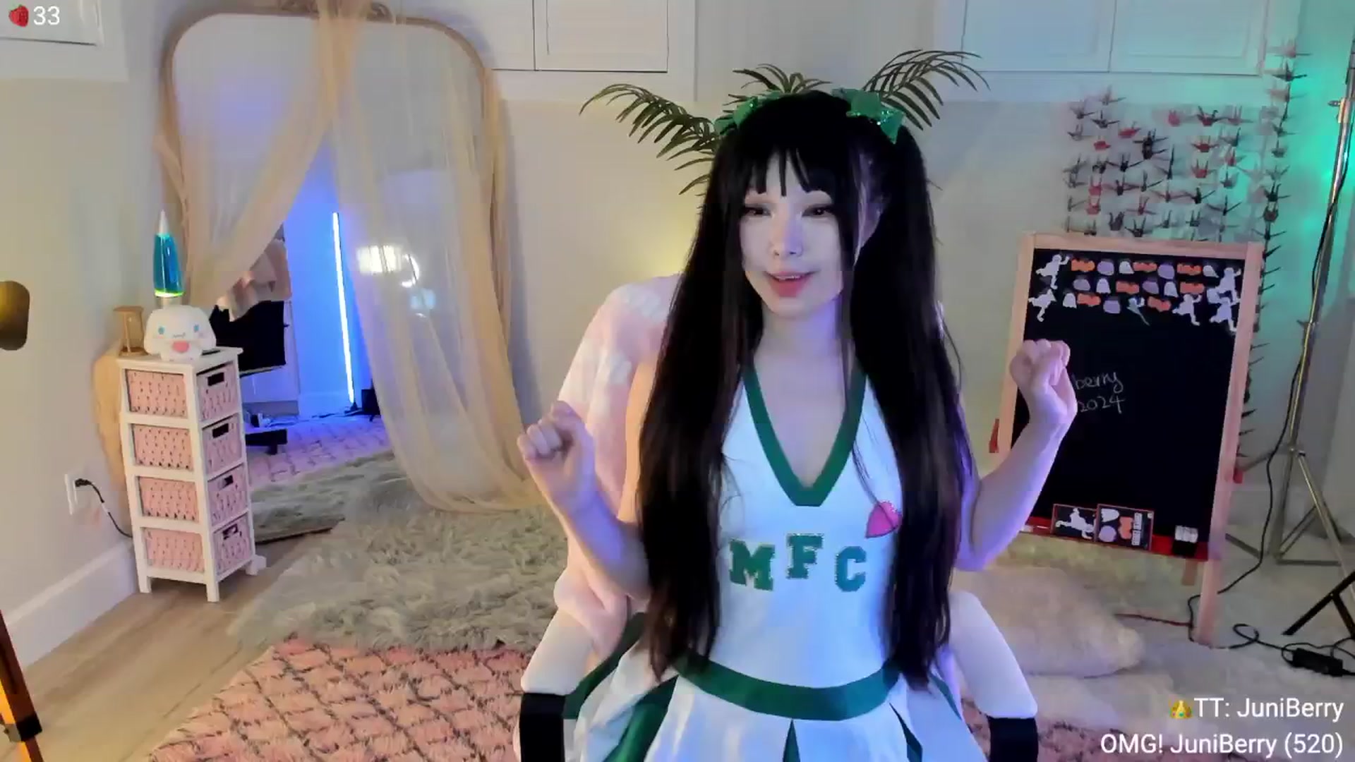 Gallery image thumbnail from AcaiBerry's myfreecams stream on, 10/13/2024, 03:29 image 9 of 20