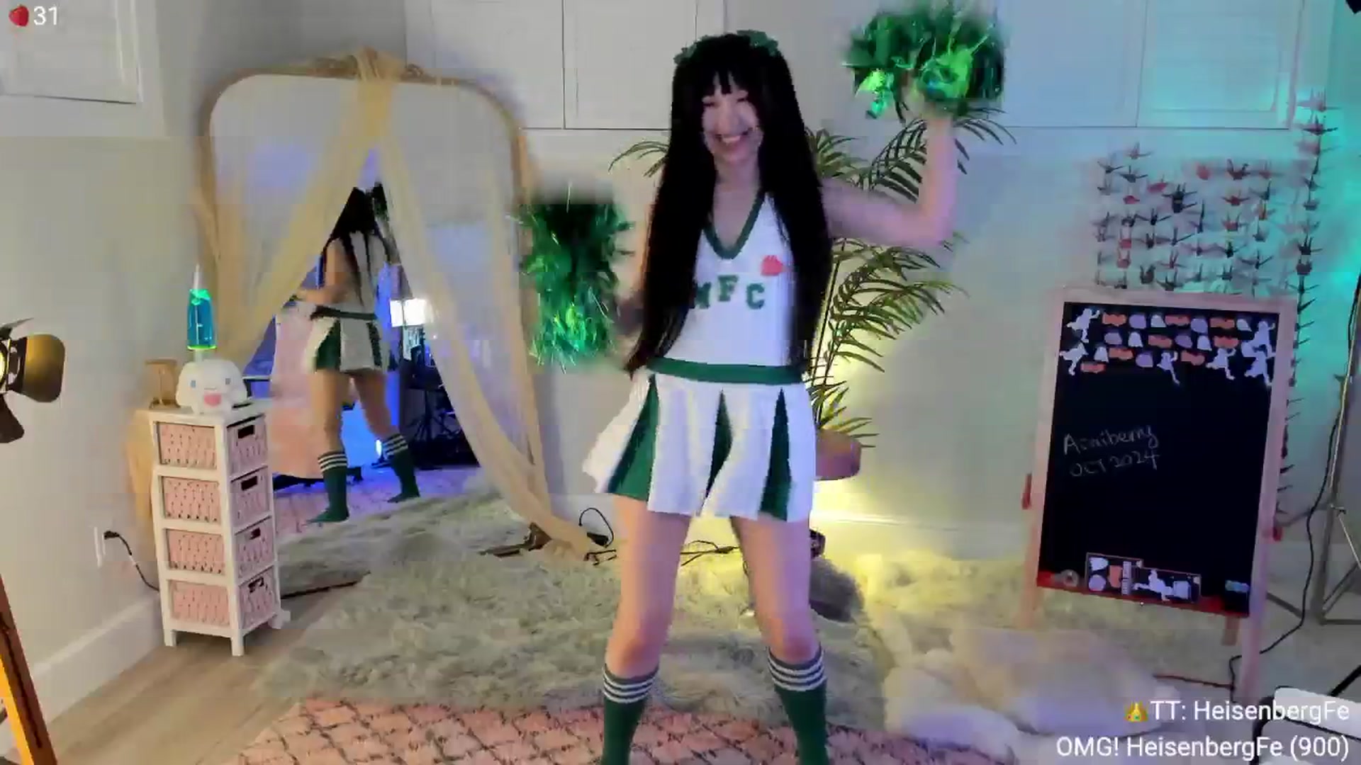 Gallery image thumbnail from AcaiBerry's myfreecams stream on, 10/13/2024, 07:06 image 10 of 20