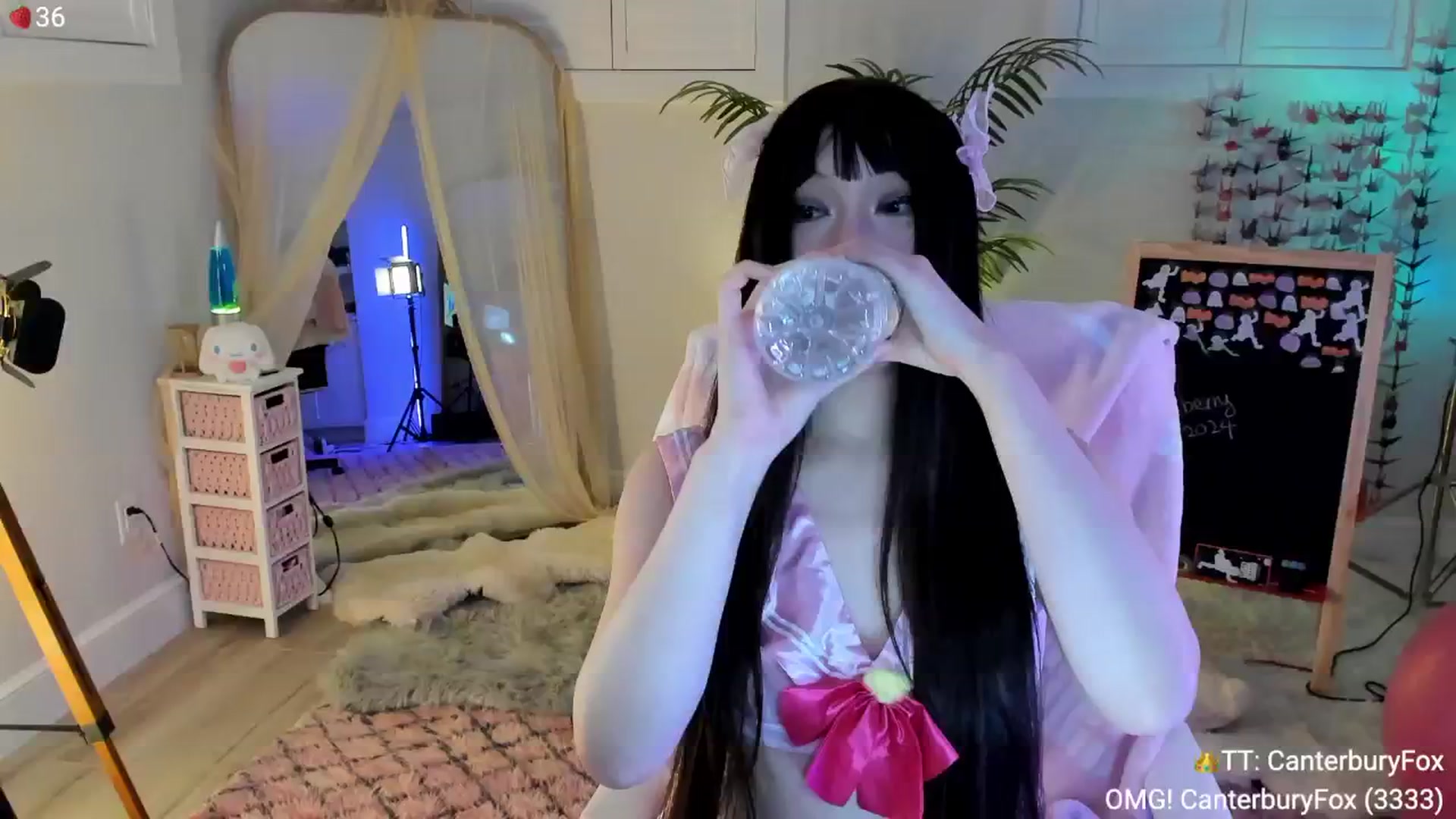 Gallery image thumbnail from AcaiBerry's myfreecams stream on, 10/17/2024, 05:25 image 2 of 20