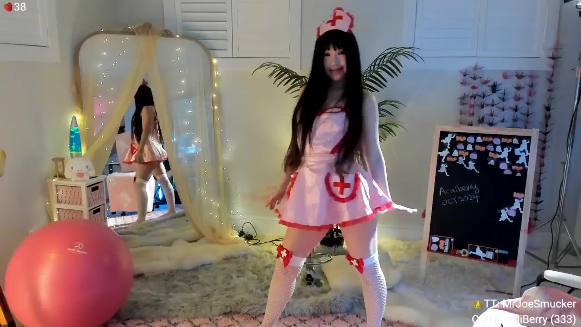 Gallery image thumbnail from AcaiBerry's myfreecams stream on, 10/20/2024, 06:49 image 3 of 20
