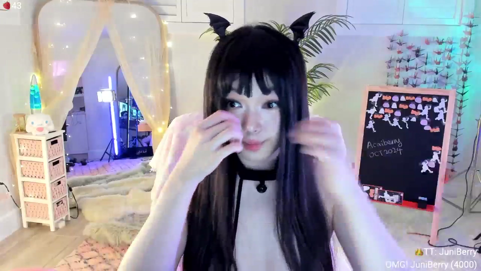 Gallery image thumbnail from AcaiBerry's myfreecams stream on, 10/26/2024, 05:39 image 16 of 20
