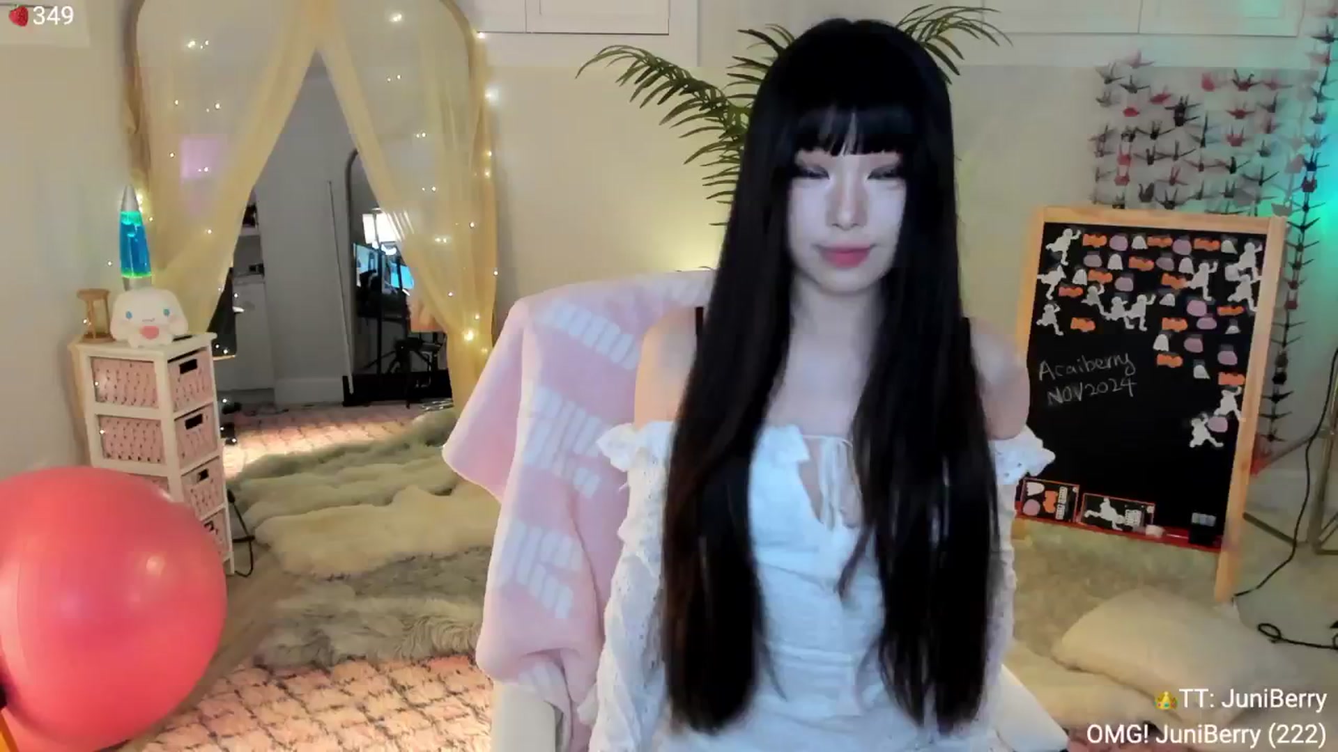 Gallery image thumbnail from AcaiBerry's myfreecams stream on, 11/07/2024, 06:29 image 6 of 20
