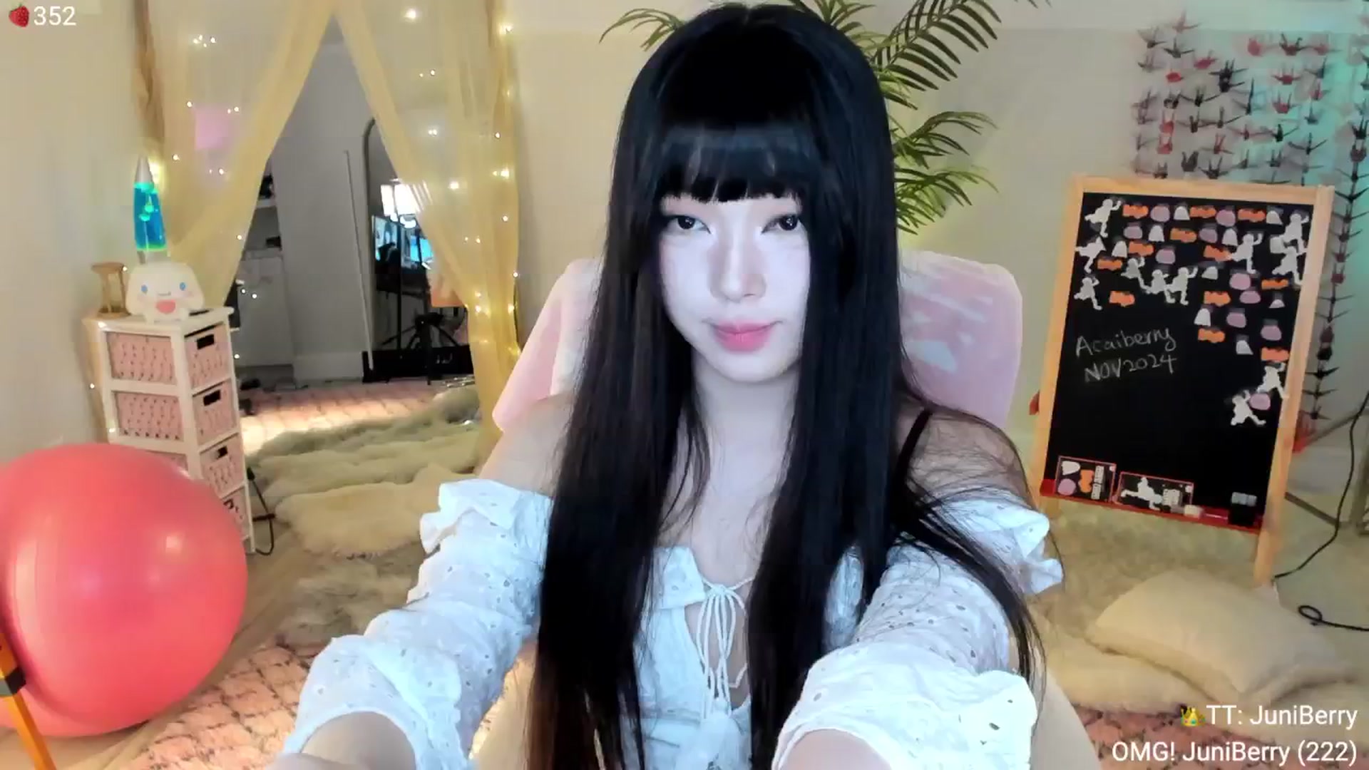 Gallery image thumbnail from AcaiBerry's myfreecams stream on, 11/07/2024, 06:29 image 5 of 20