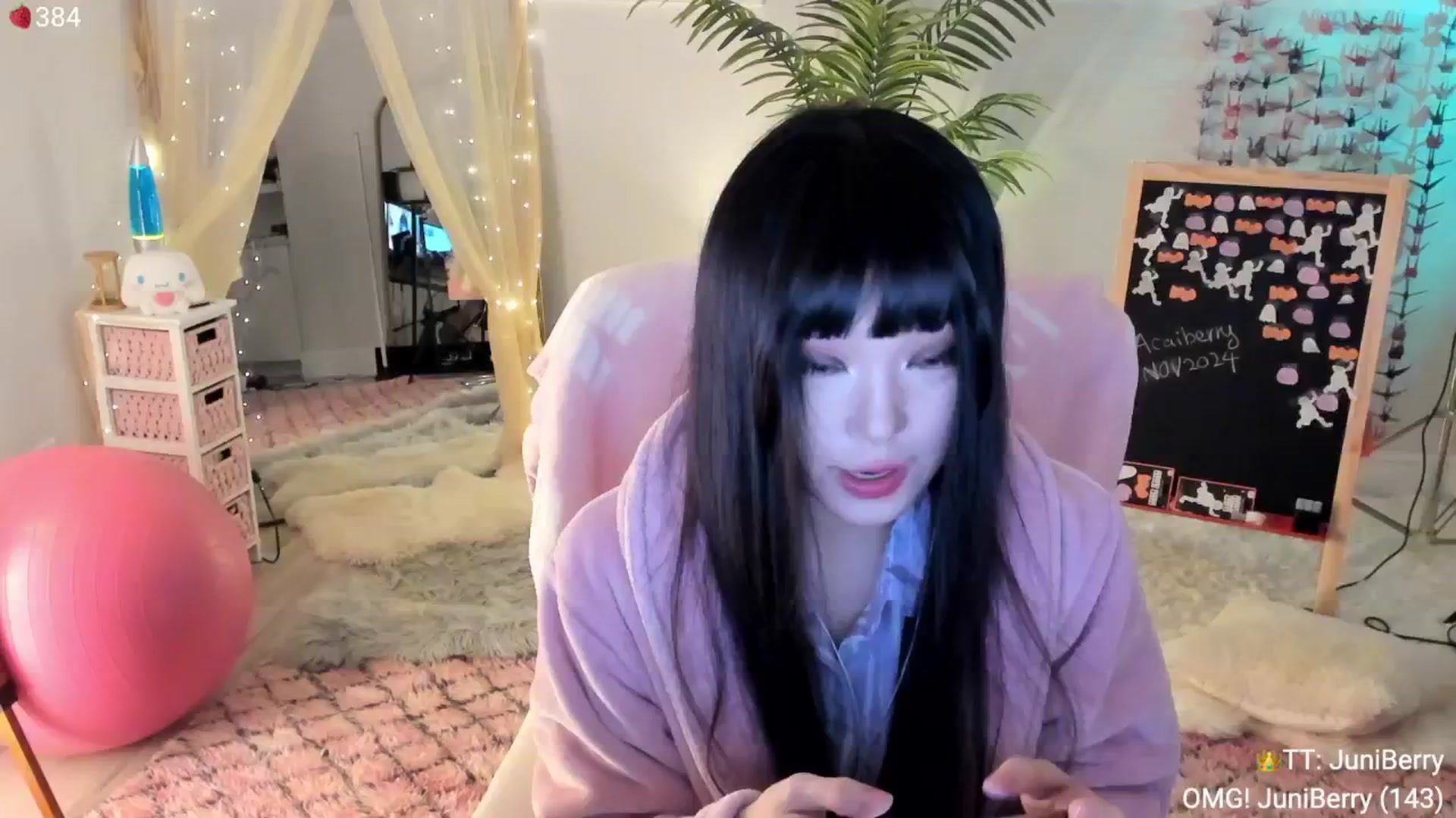 Gallery image thumbnail from AcaiBerry's myfreecams stream on, 11/09/2024, 08:15 image 1 of 20
