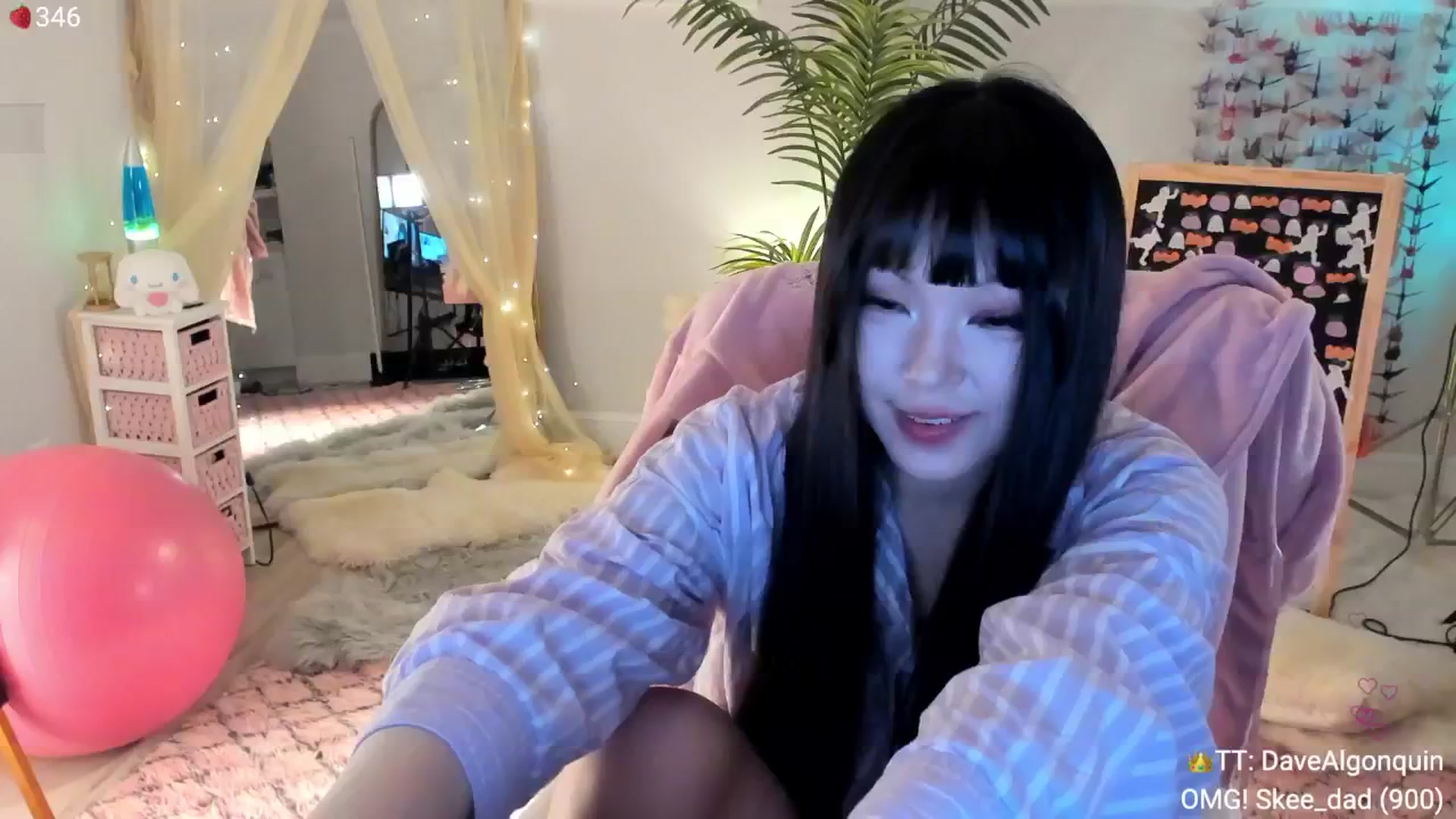 Gallery image thumbnail from AcaiBerry's myfreecams stream on, 11/09/2024, 08:15 image 6 of 20