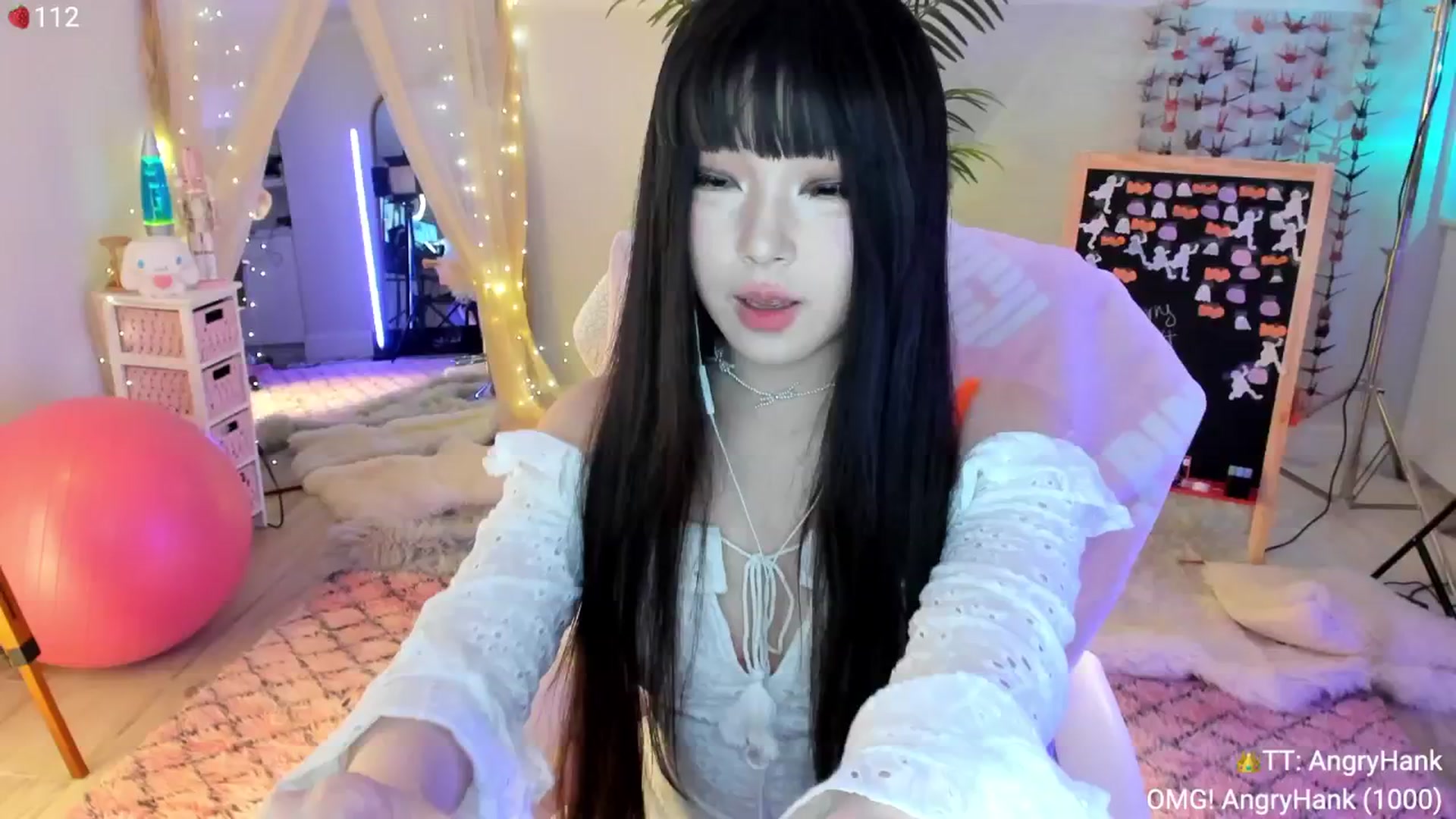Gallery image thumbnail from AcaiBerry's myfreecams stream on, 11/21/2024, 07:13 image 3 of 20