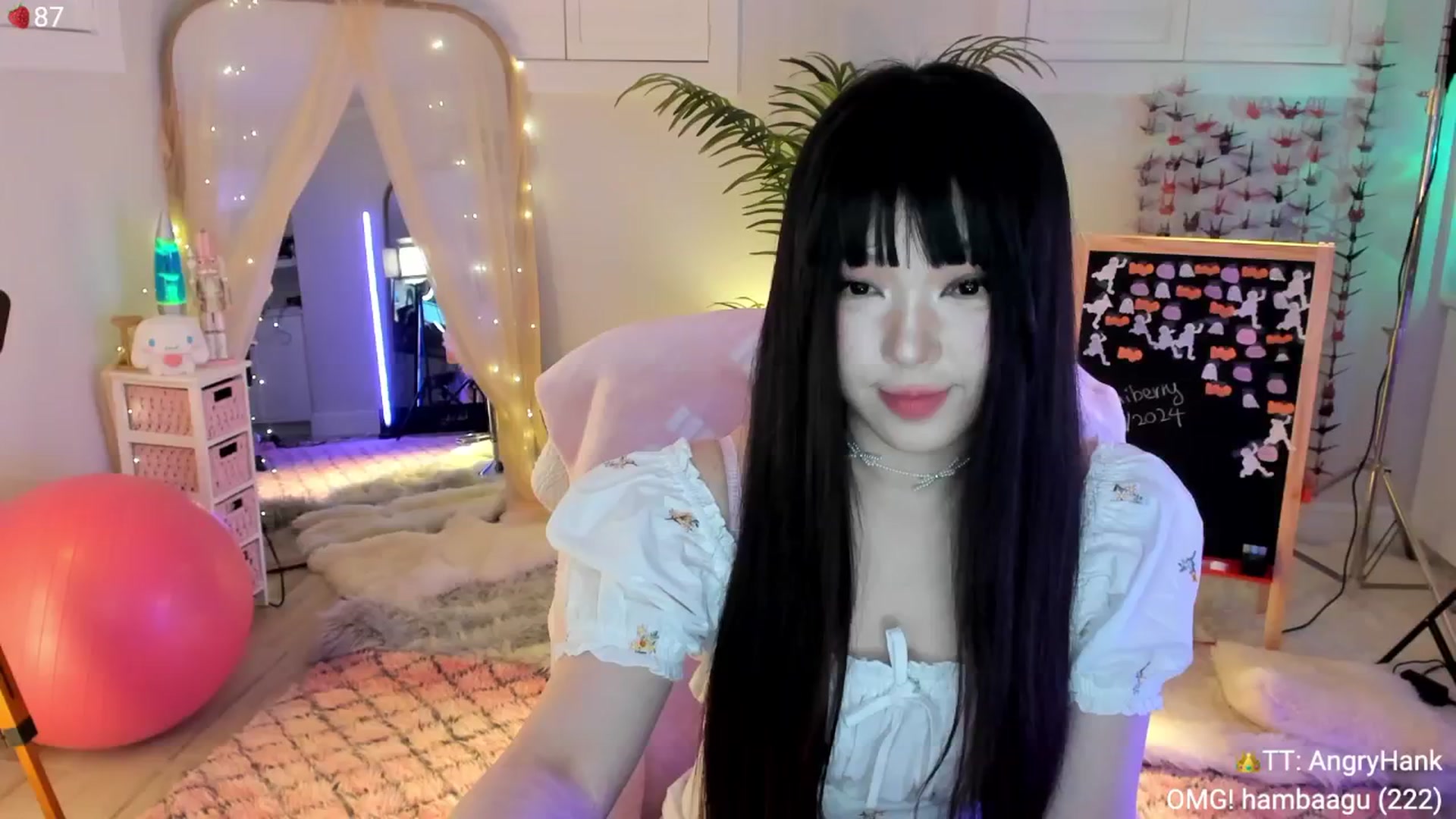 Gallery image thumbnail from AcaiBerry's myfreecams stream on, 11/23/2024, 08:07 image 8 of 20