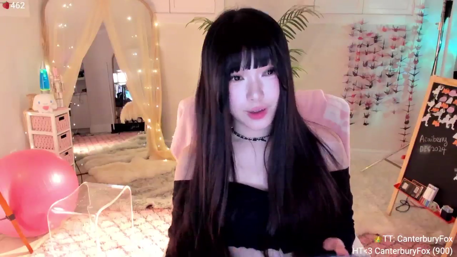 Gallery image thumbnail from AcaiBerry's myfreecams stream on, 12/14/2024, 07:34 image 10 of 20