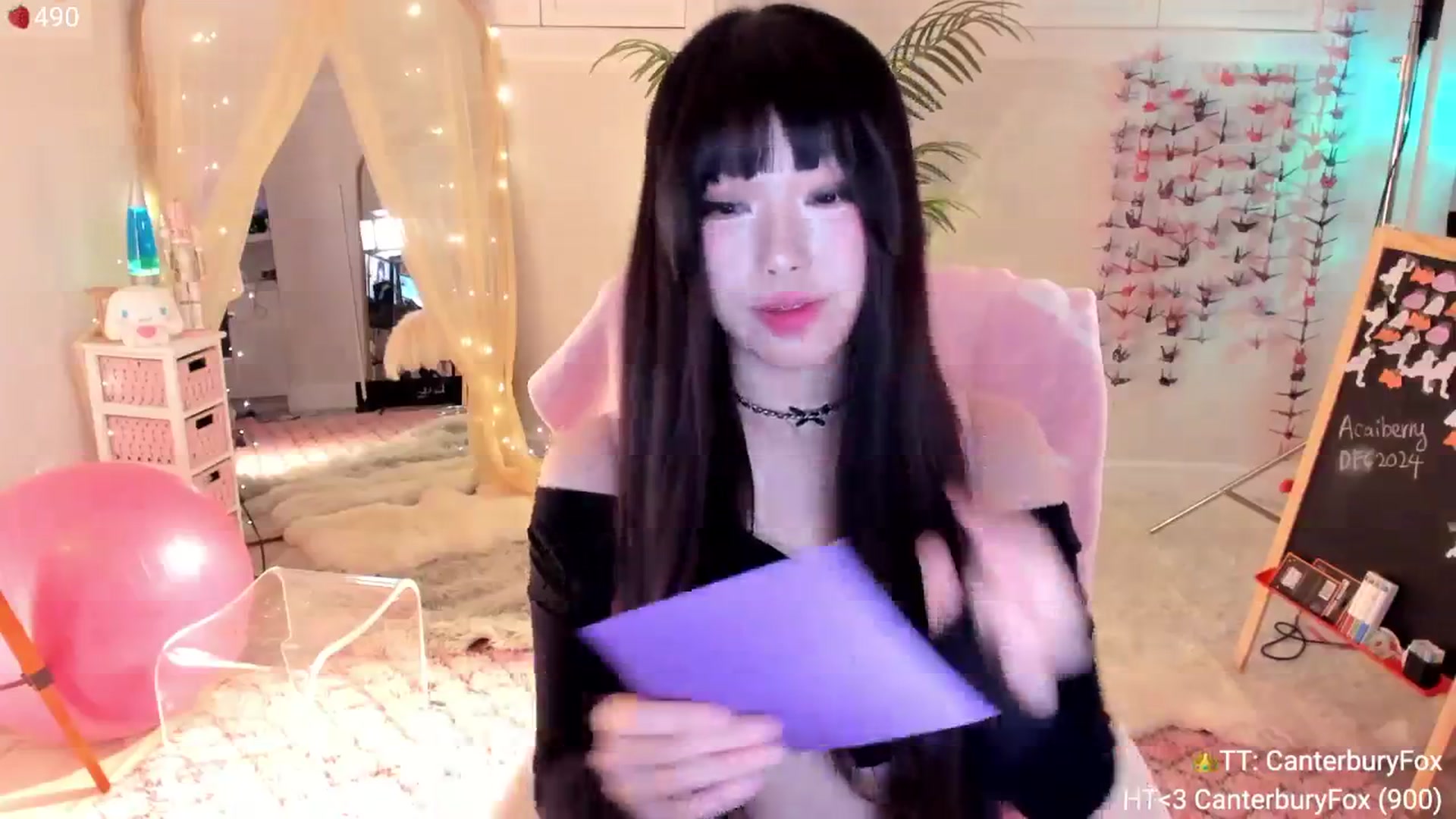 Gallery image thumbnail from AcaiBerry's myfreecams stream on, 12/14/2024, 07:34 image 2 of 20