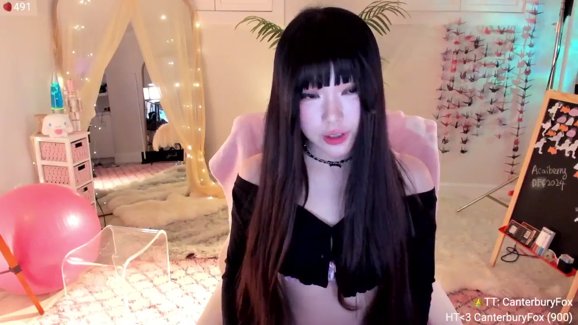 Gallery image thumbnail from AcaiBerry's myfreecams stream on, 12/14/2024, 07:34 image 4 of 20