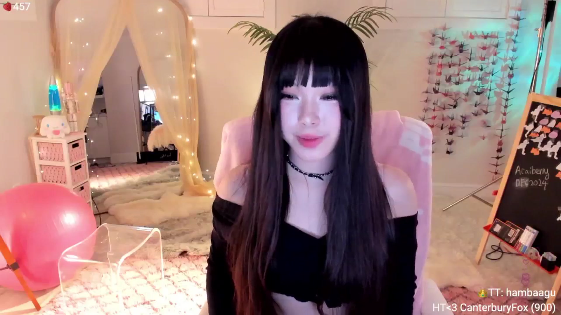 Gallery image thumbnail from AcaiBerry's myfreecams stream on, 12/14/2024, 07:34 image 11 of 20