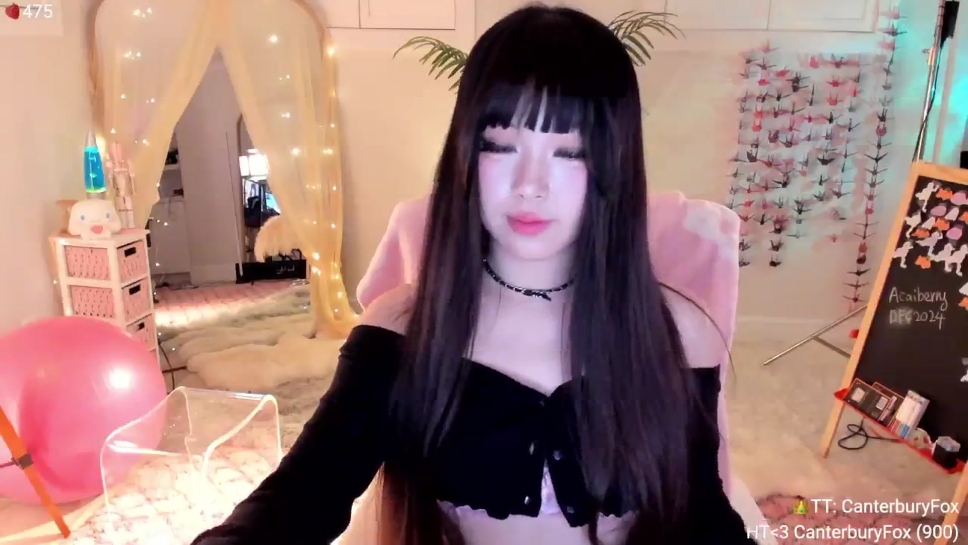 Gallery image thumbnail from AcaiBerry's myfreecams stream on, 12/14/2024, 07:34 image 7 of 20