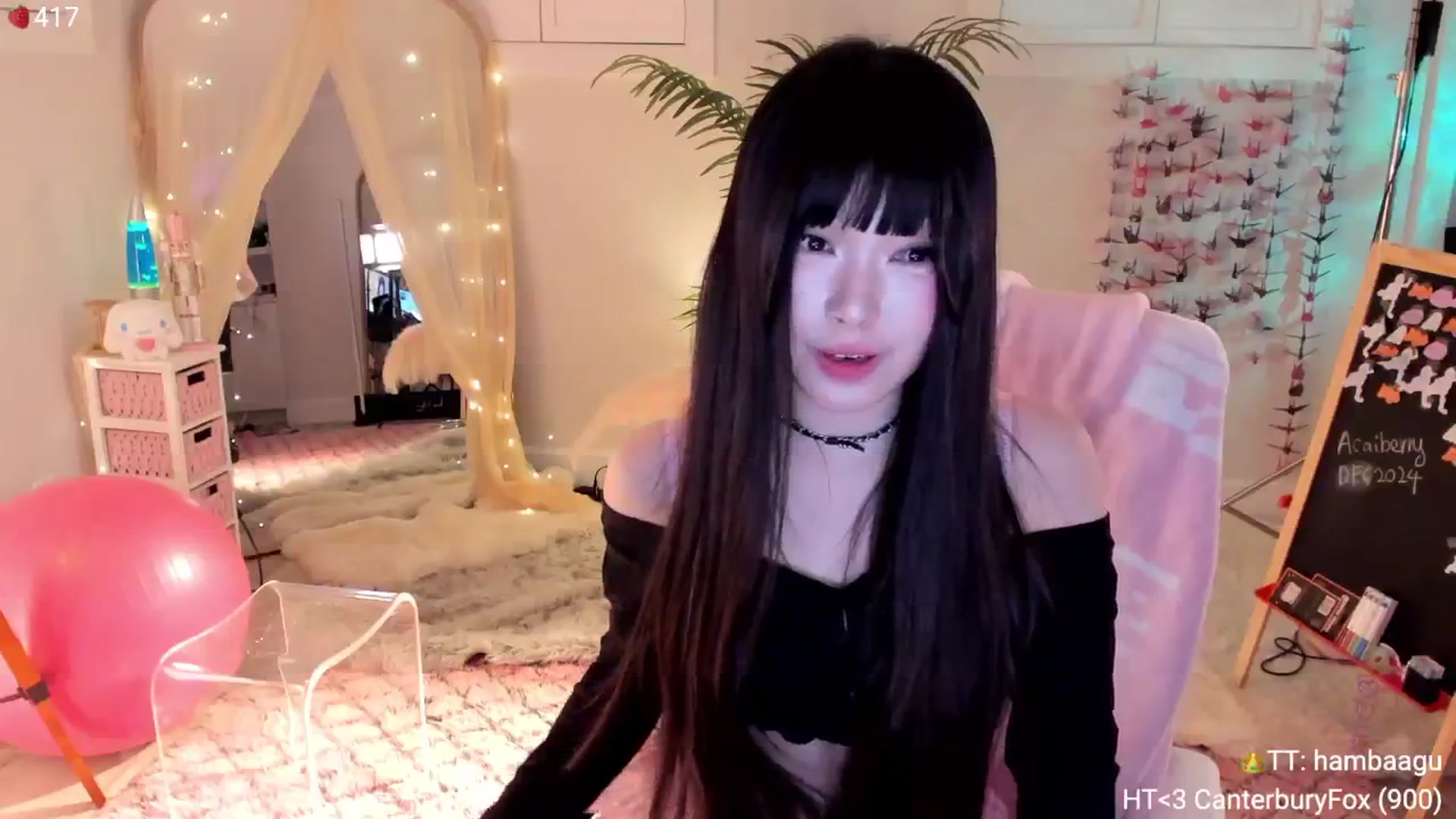 Gallery image thumbnail from AcaiBerry's myfreecams stream on, 12/14/2024, 07:34 image 13 of 20