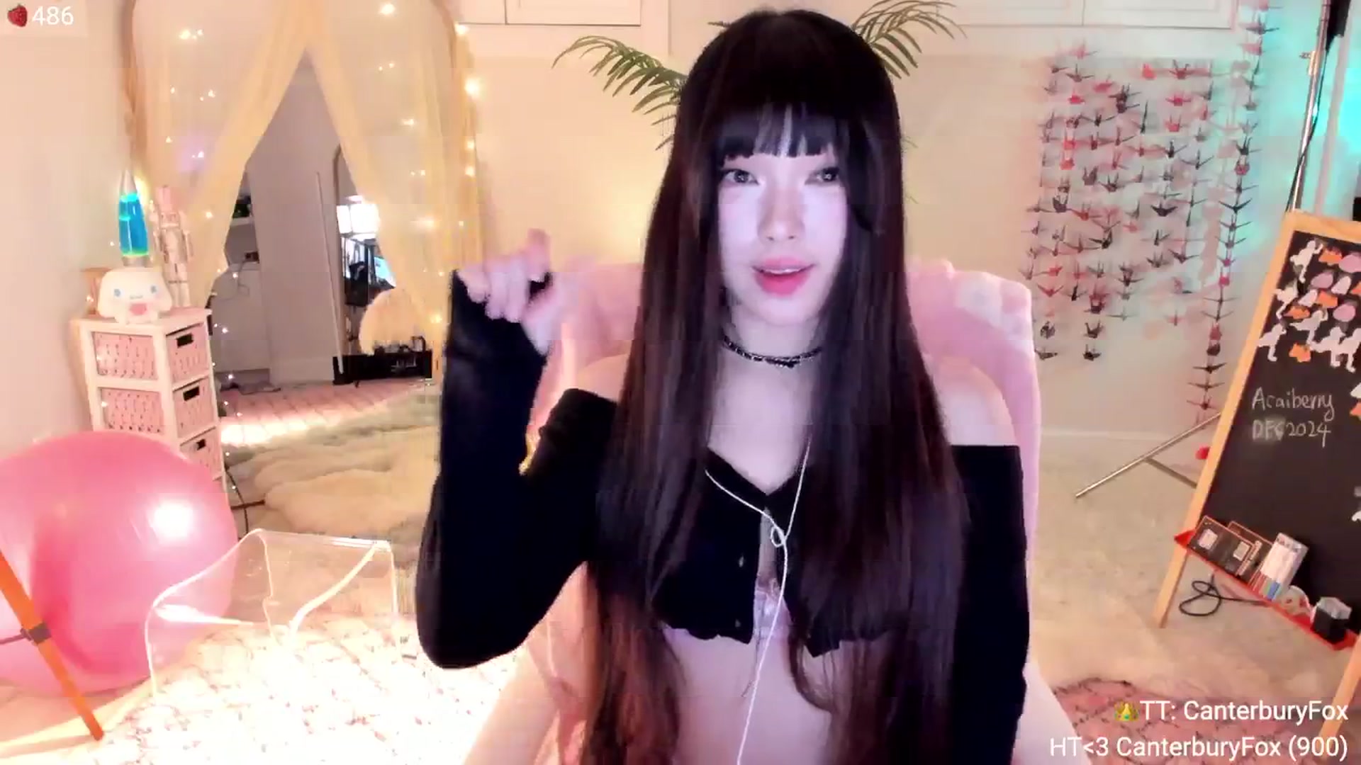 Gallery image thumbnail from AcaiBerry's myfreecams stream on, 12/14/2024, 07:34 image 5 of 20