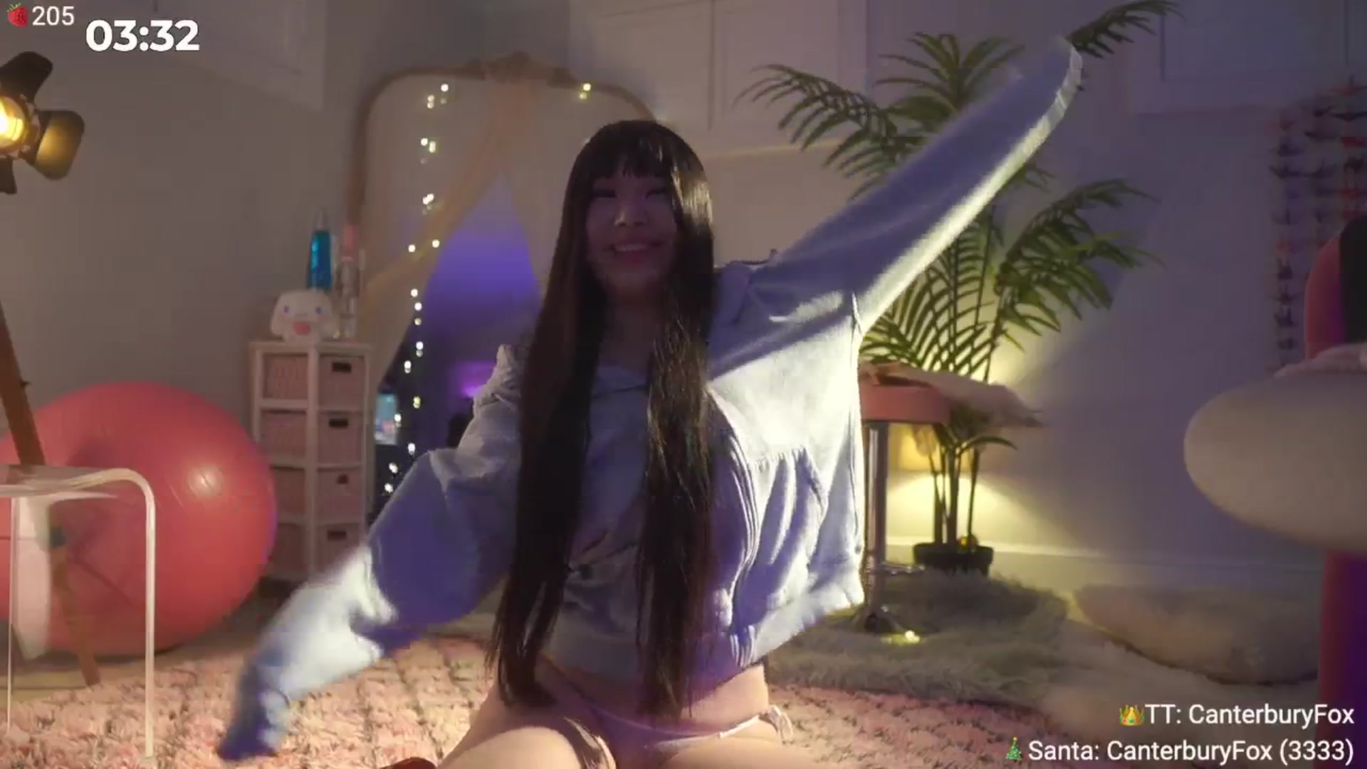 Gallery image thumbnail from AcaiBerry's myfreecams stream on, 12/28/2024, 08:00 image 7 of 20