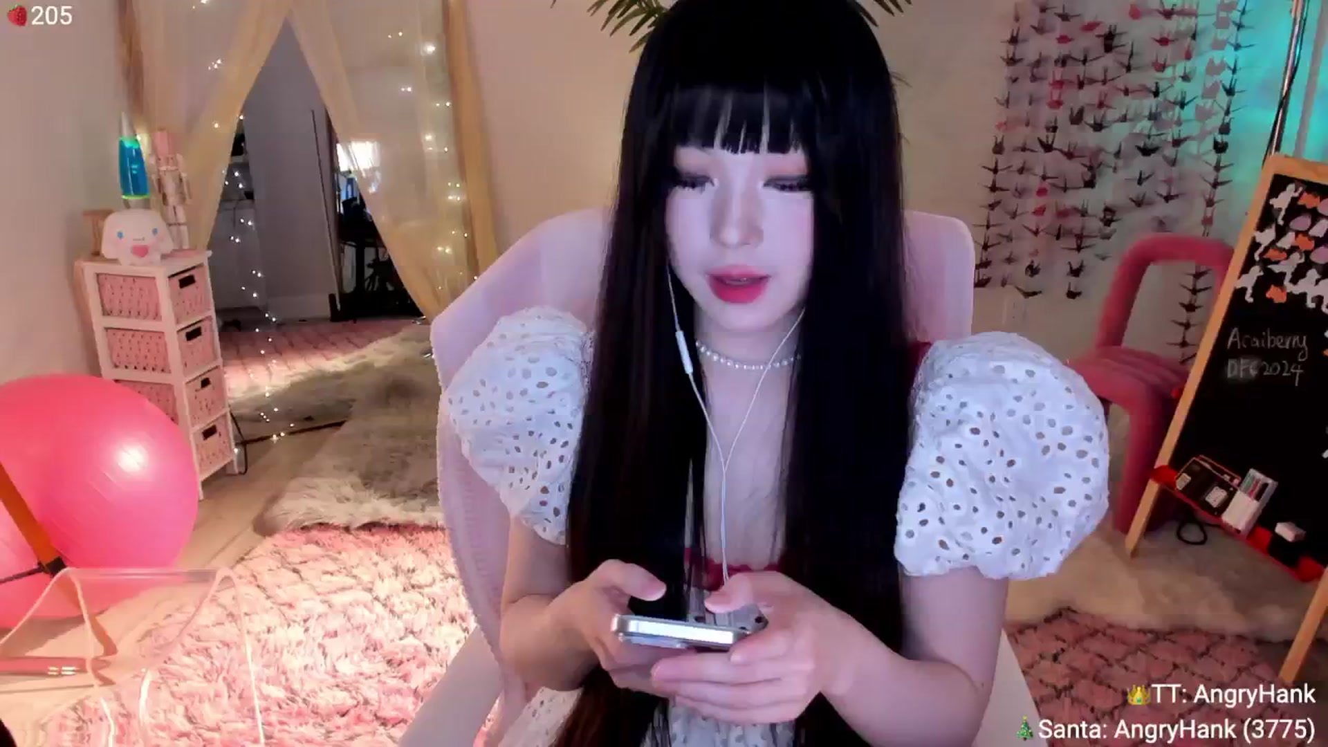 Gallery image thumbnail from AcaiBerry's myfreecams stream on, 12/29/2024, 07:57 image 2 of 20