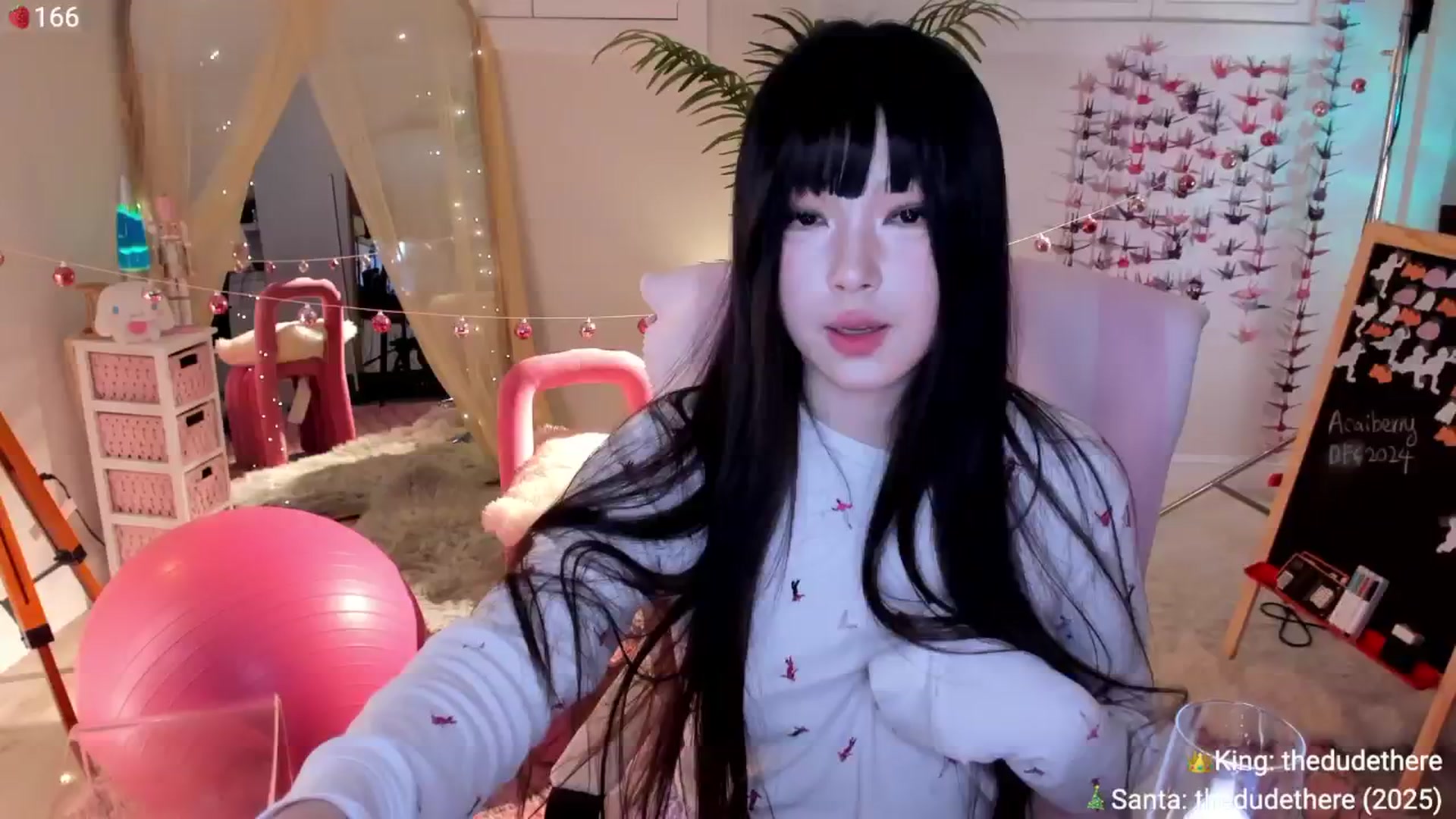 Gallery image thumbnail from AcaiBerry's myfreecams stream on, 01/01/2025, 08:34 image 3 of 20