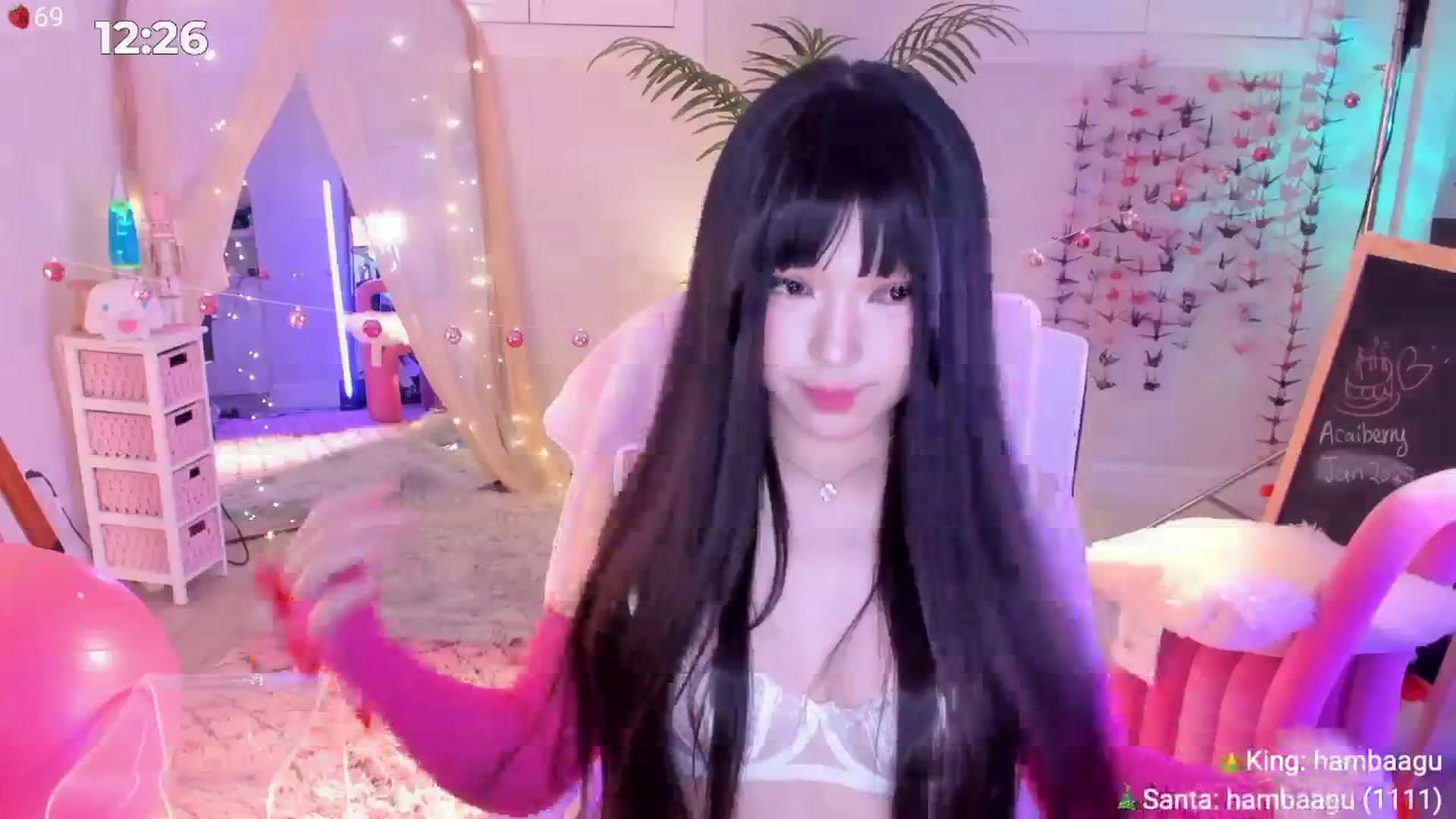 Gallery image thumbnail from AcaiBerry's myfreecams stream on, 01/04/2025, 09:09 image 9 of 20