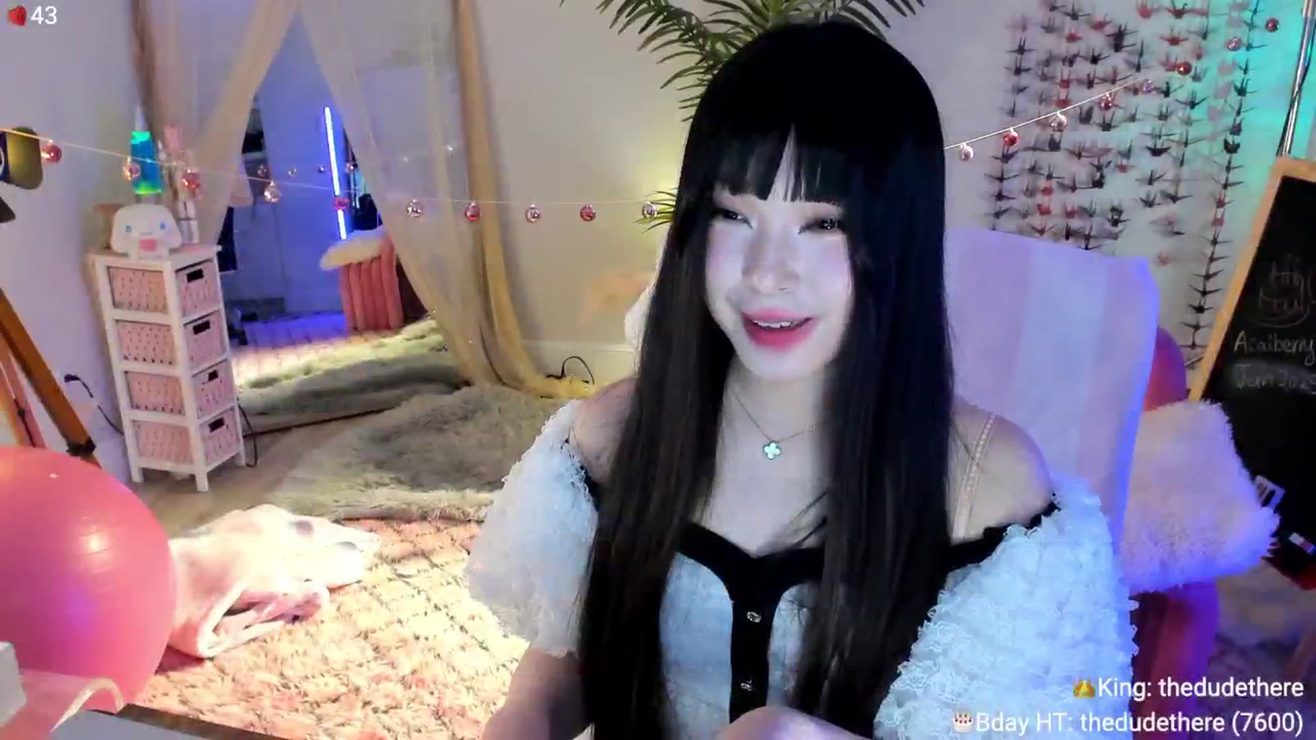 Gallery image thumbnail from AcaiBerry's myfreecams stream on, 01/09/2025, 05:54 image 12 of 20