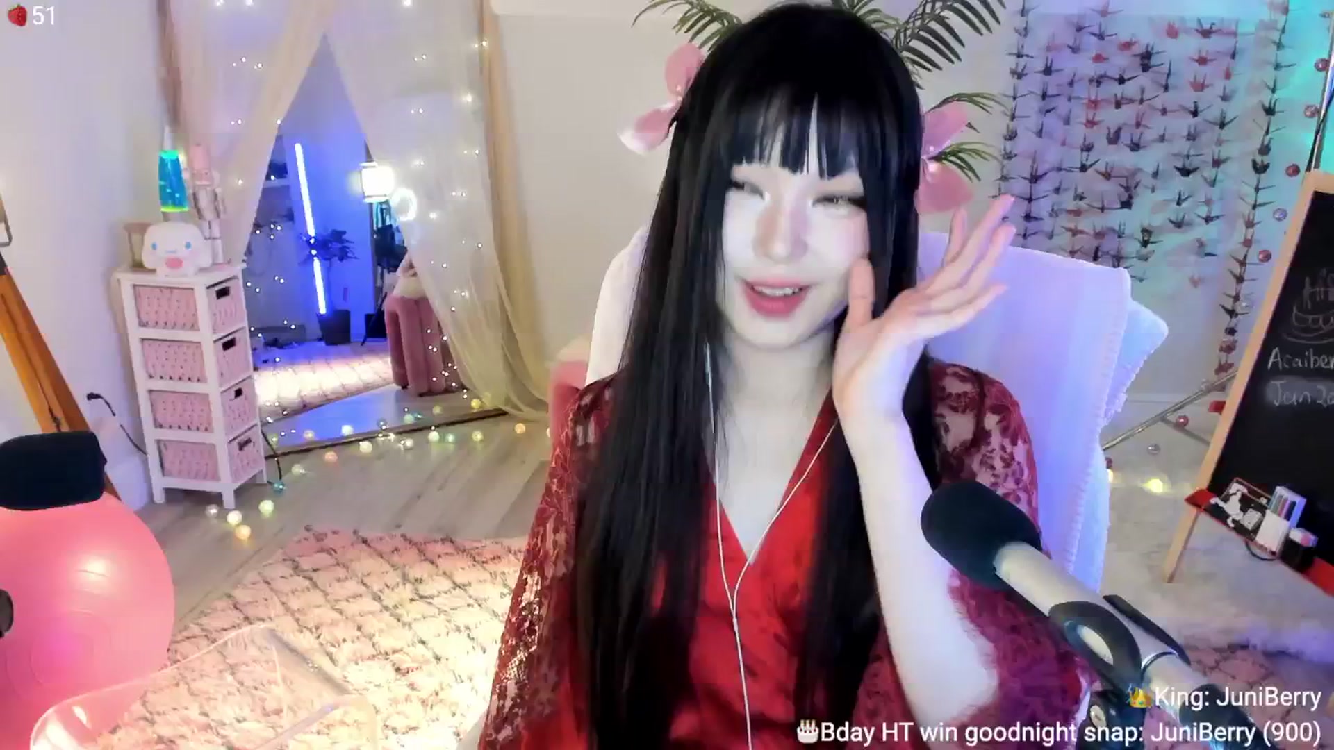 Gallery image thumbnail from AcaiBerry's myfreecams stream on, 01/30/2025, 06:58 image 15 of 20