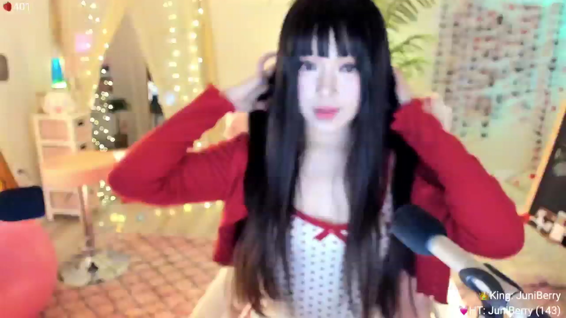Gallery image thumbnail from AcaiBerry's myfreecams stream on, 02/06/2025, 07:53 image 1 of 20