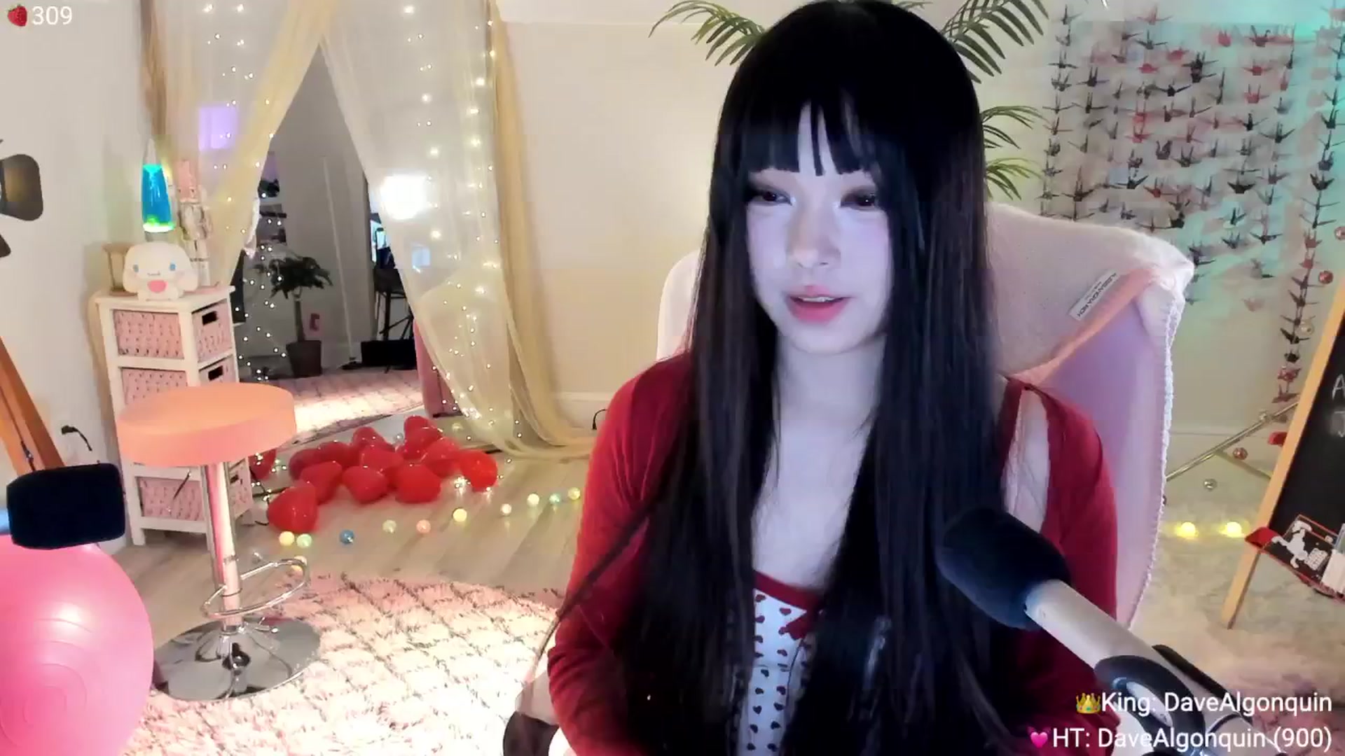 Gallery image thumbnail from AcaiBerry's myfreecams stream on, 02/06/2025, 07:53 image 3 of 20