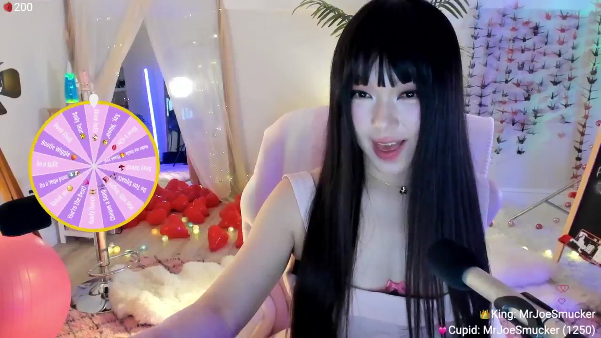 Gallery image thumbnail from AcaiBerry's myfreecams stream on, 02/13/2025, 06:38 image 12 of 20