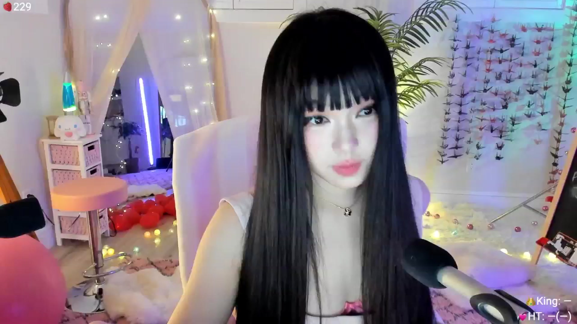 Gallery image thumbnail from AcaiBerry's myfreecams stream on, 02/13/2025, 06:38 image 1 of 20
