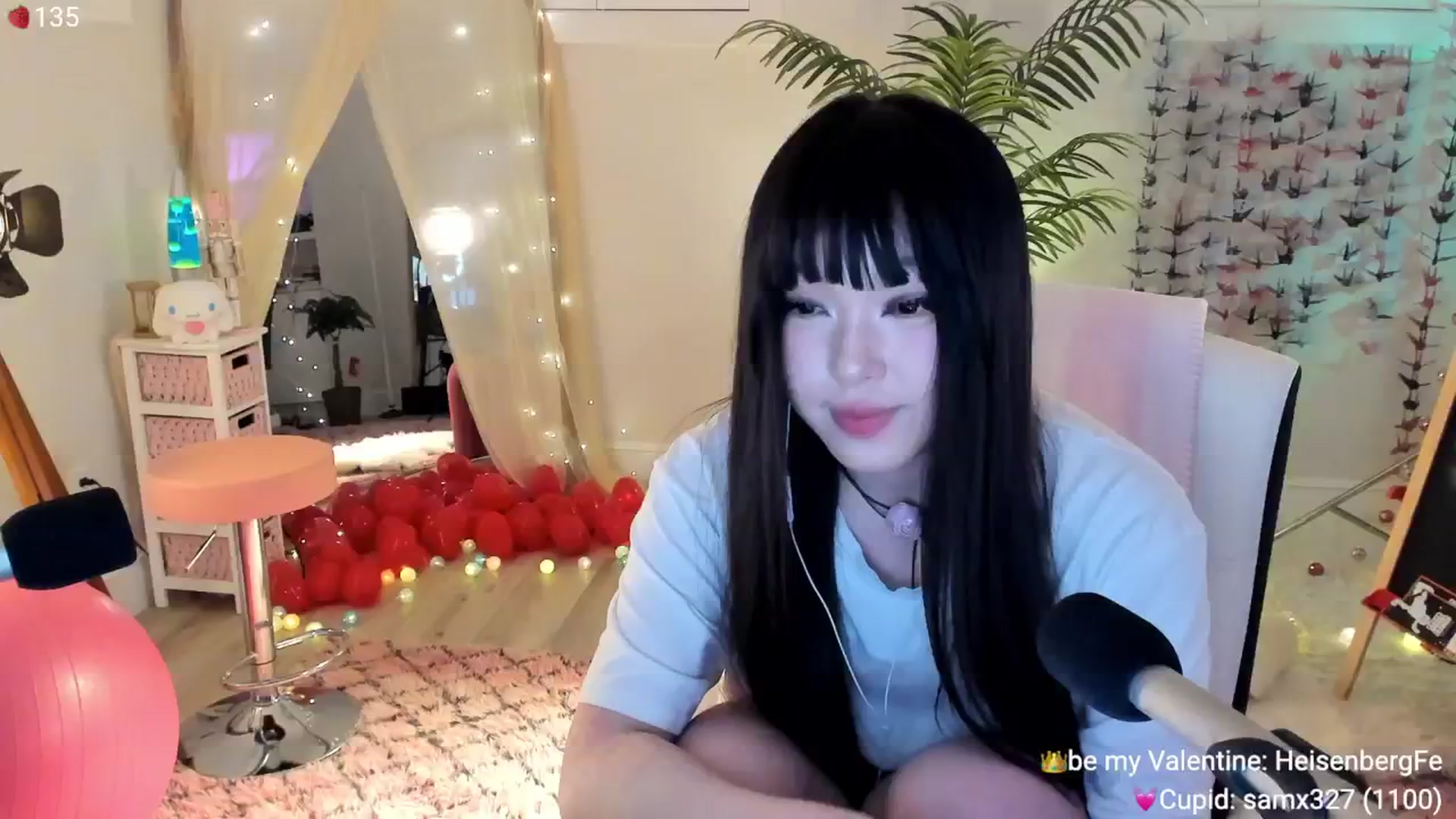Gallery image thumbnail from AcaiBerry's myfreecams stream on, 02/15/2025, 08:13 image 10 of 20