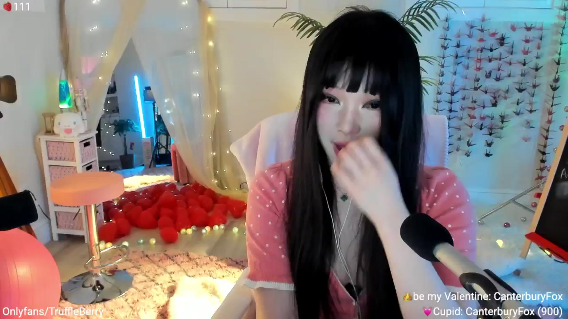 Gallery image thumbnail from AcaiBerry's myfreecams stream on, 02/20/2025, 07:50 image 2 of 20