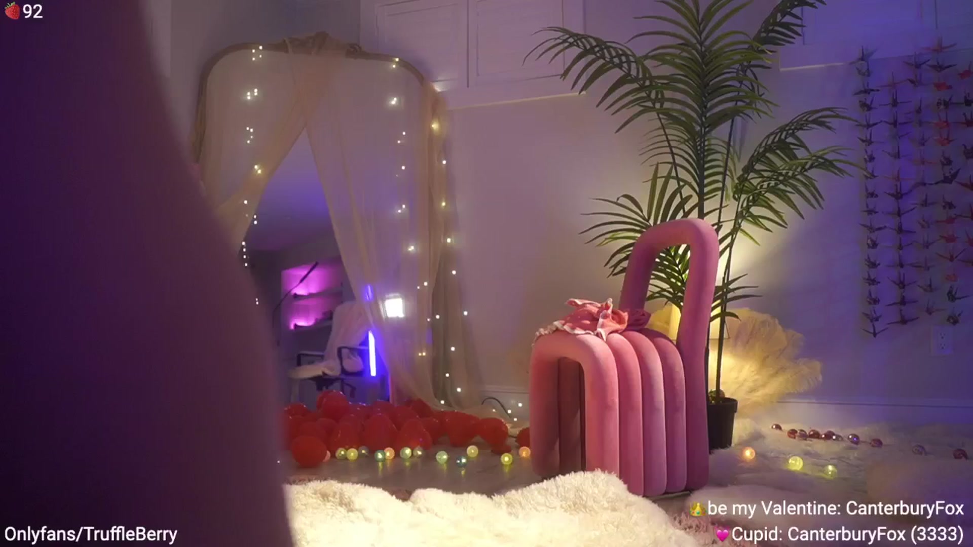 Gallery image thumbnail from AcaiBerry's myfreecams stream on, 02/20/2025, 07:50 image 16 of 20